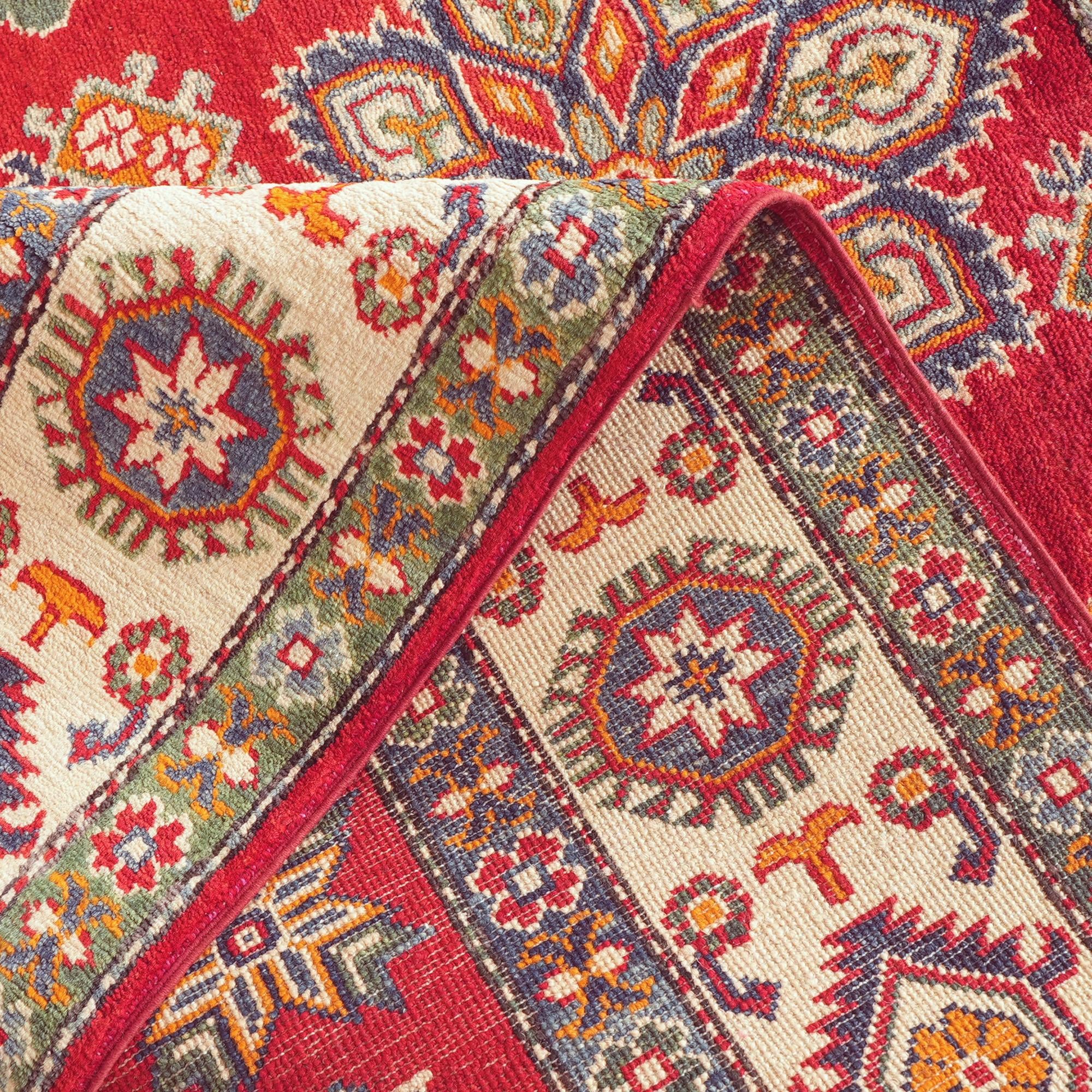 Detail image 8 of 10: 4' 11 x 6' 4 Hand Knotted Kazak Rug