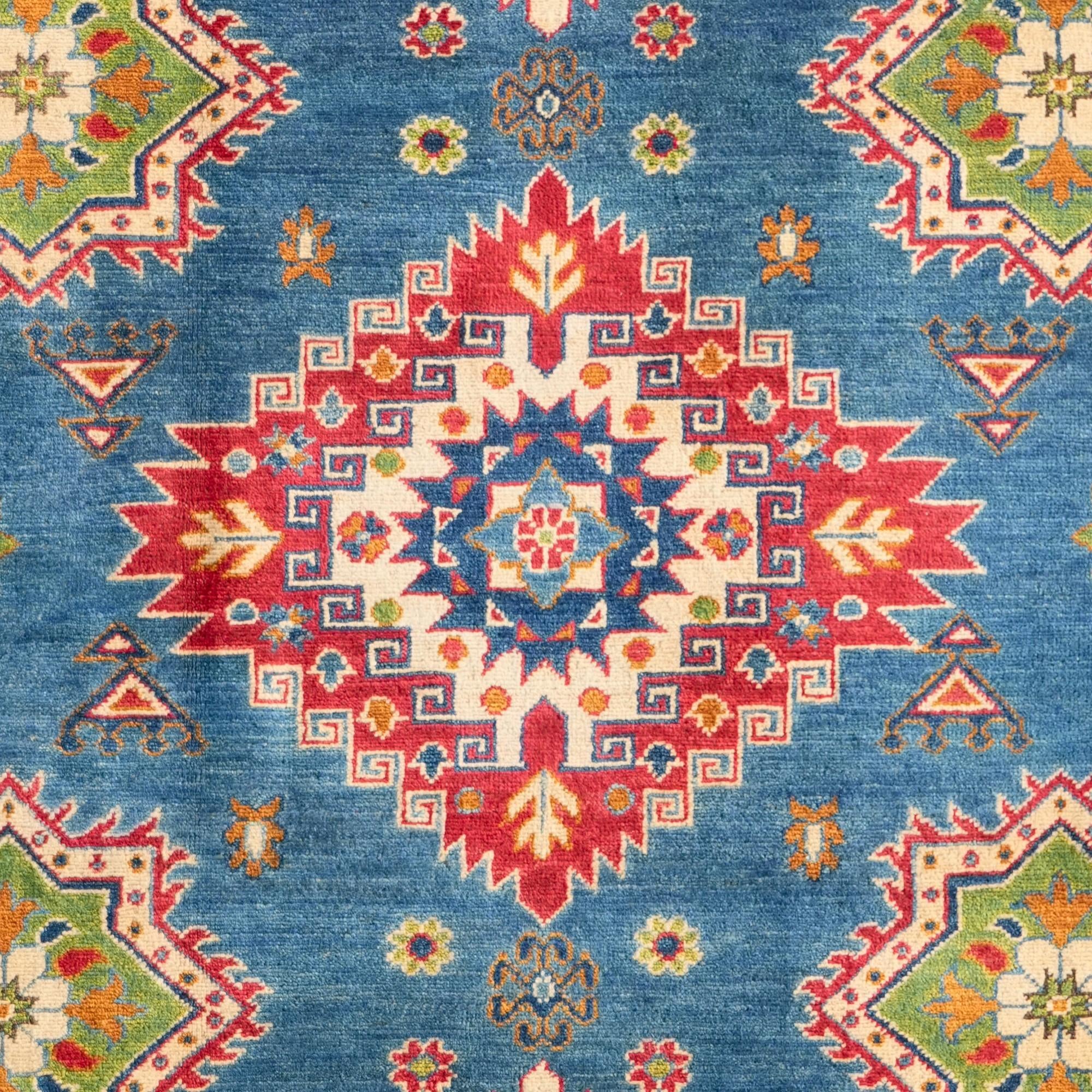 Detail image 10 of 10: 6' 10 x 9' 7 Hand Knotted Kazak Rug