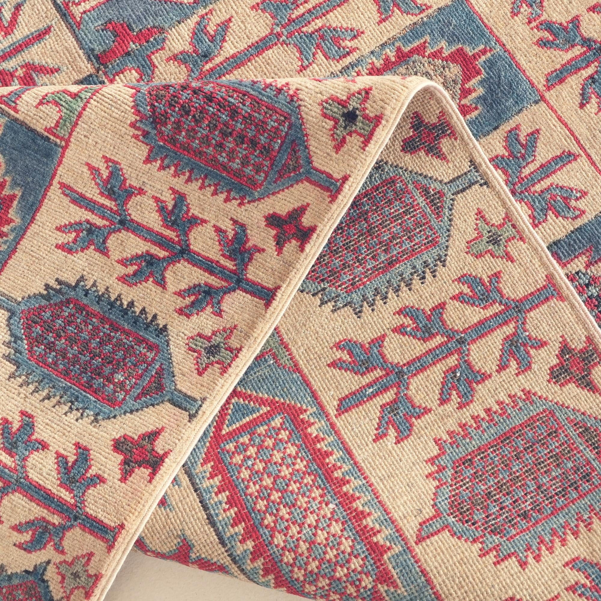 Detail image 8 of 10: 4' 10 x 6' 7 Hand Knotted Kazak Rug