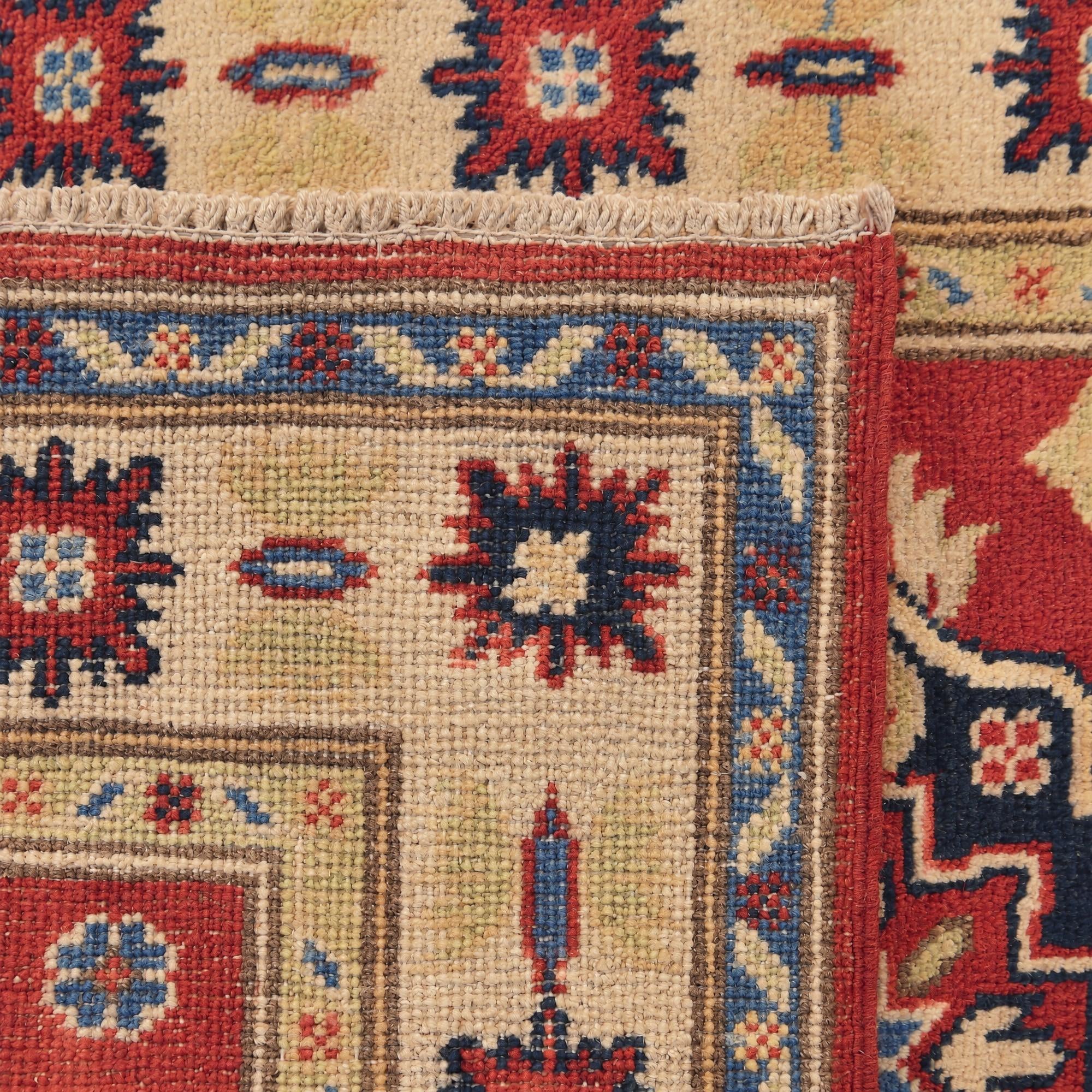80cm x 125cm Handgeknüpft Kazak Teppich
