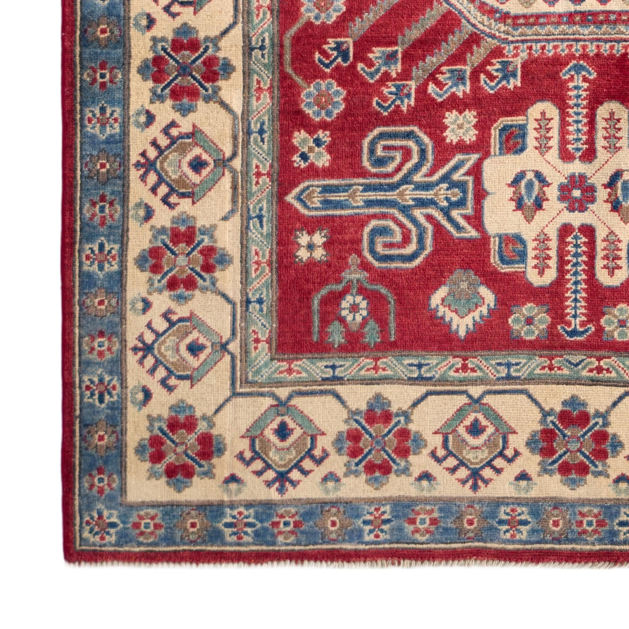 4' 10 x 6' 10 Hand Knotted Kazak Rug