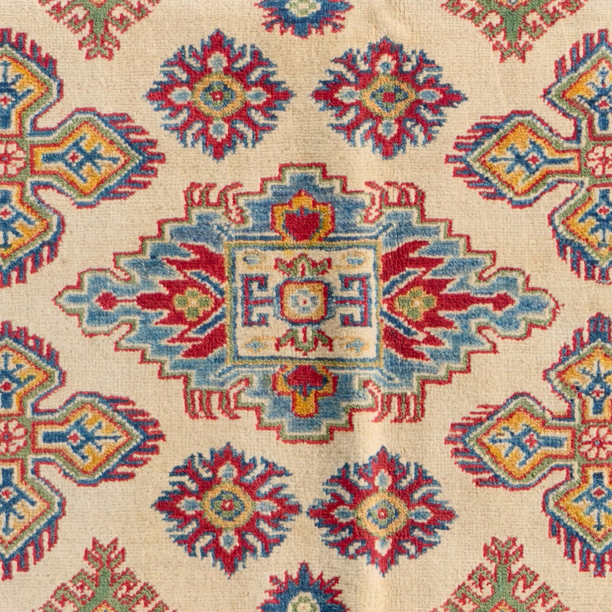 Detail image 10 of 10: 5' 3 x 6' 9 Hand Knotted Kazak Rug