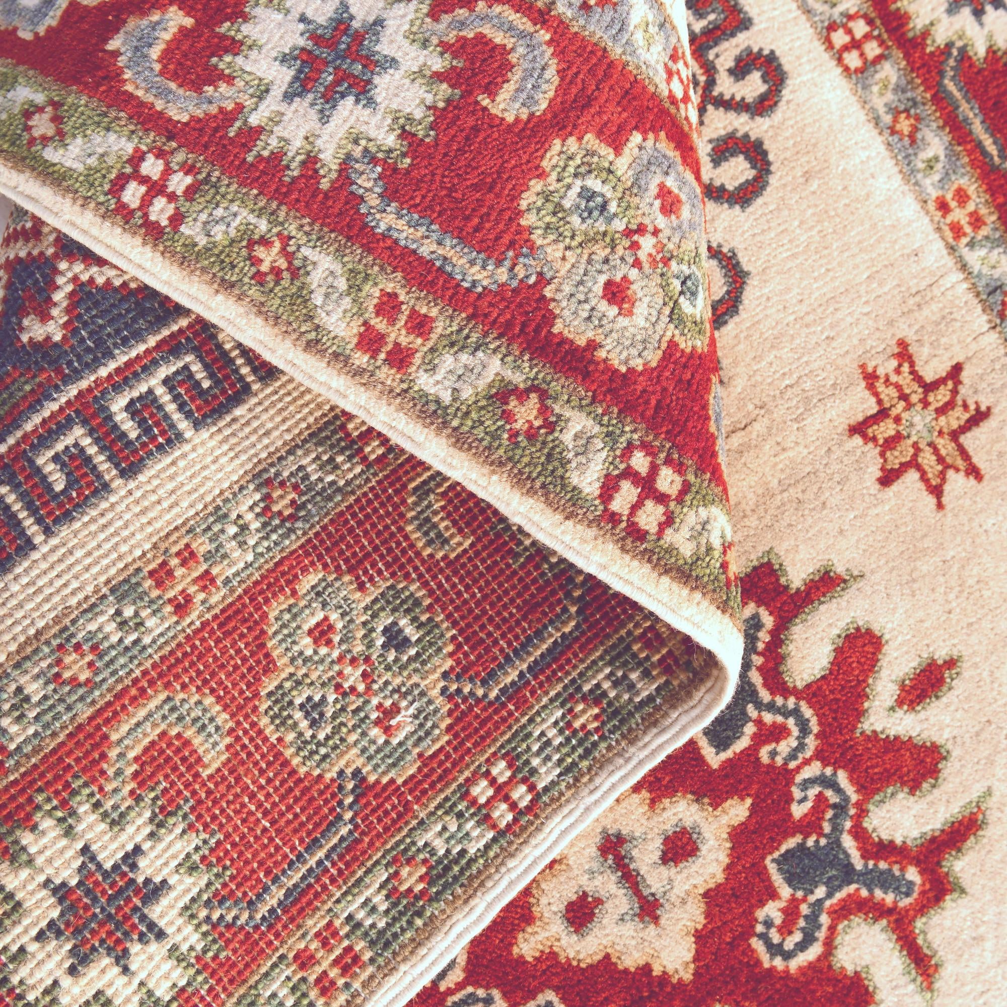 2' 7 x 4' 2 Hand Knotted Kazak Rug