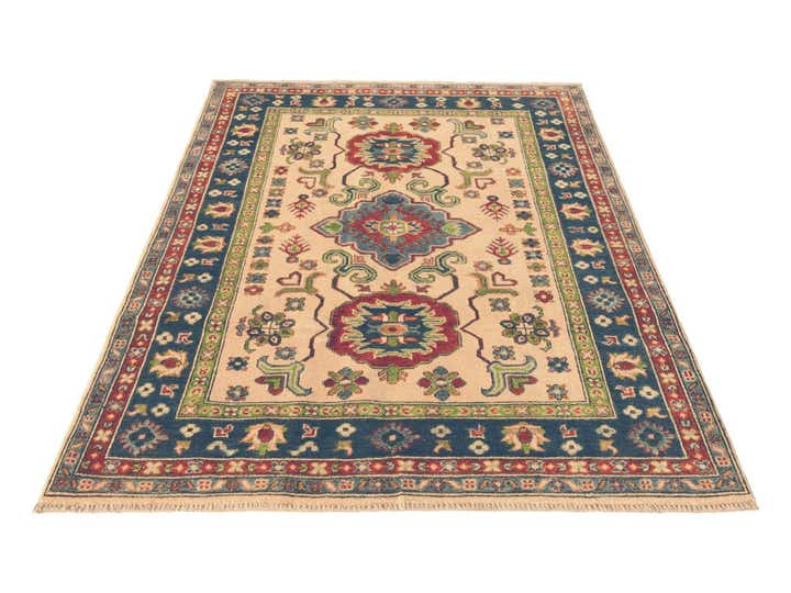 4' x 6' 1 Hand Knotted Kazak Rug