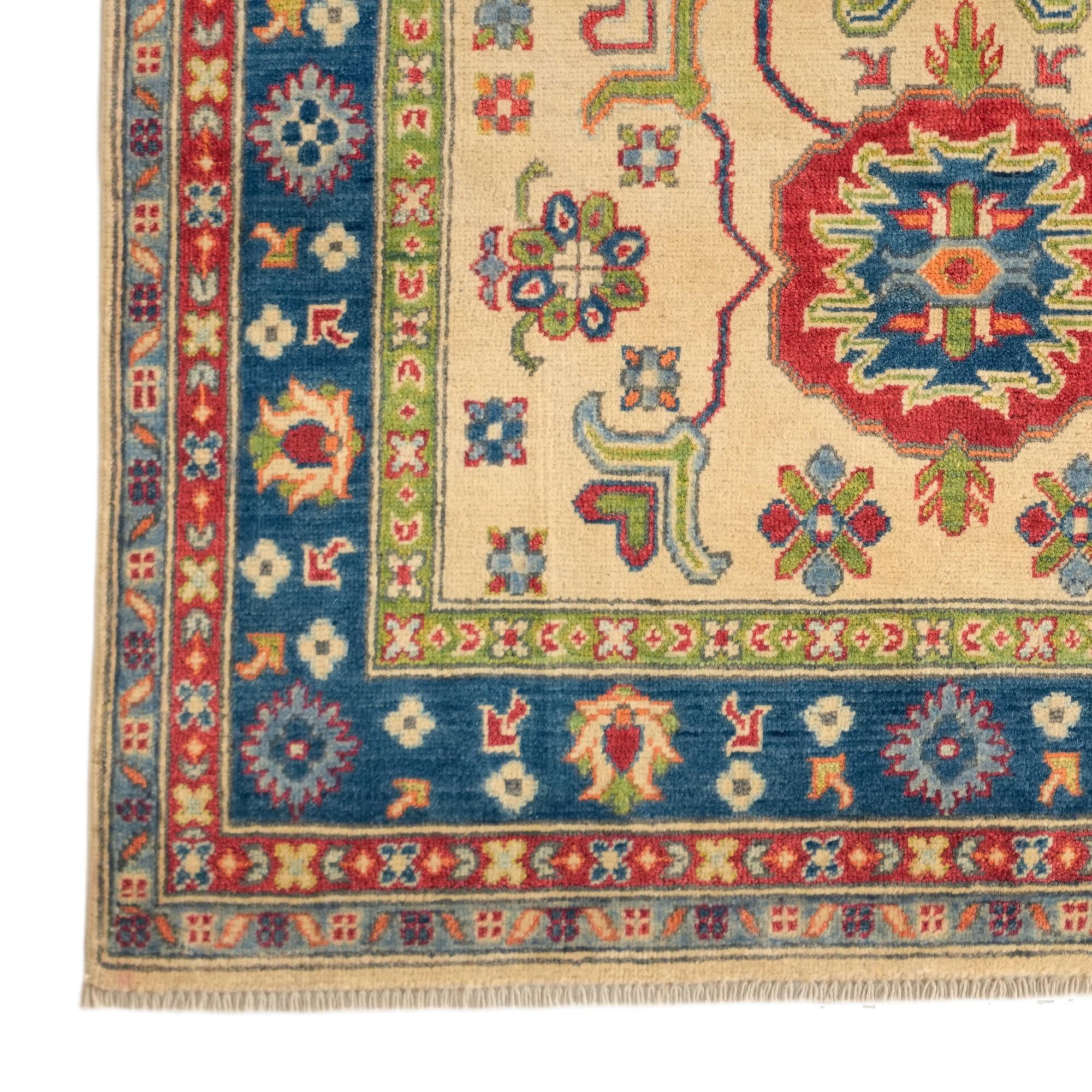 4' x 6' 1 Hand Knotted Kazak Rug