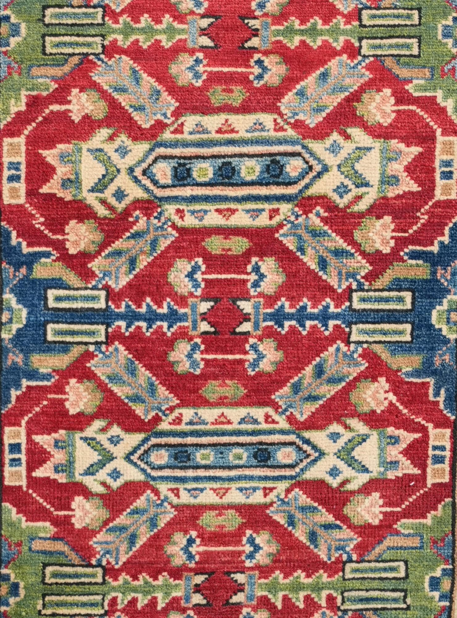2' 7 x 3' 8 Hand Knotted Kazak Rug