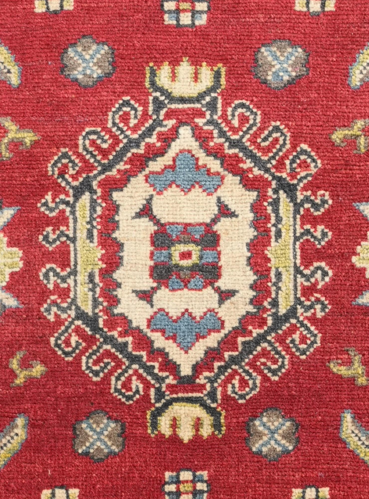 2' 9 x 4' Hand Knotted Kazak Rug
