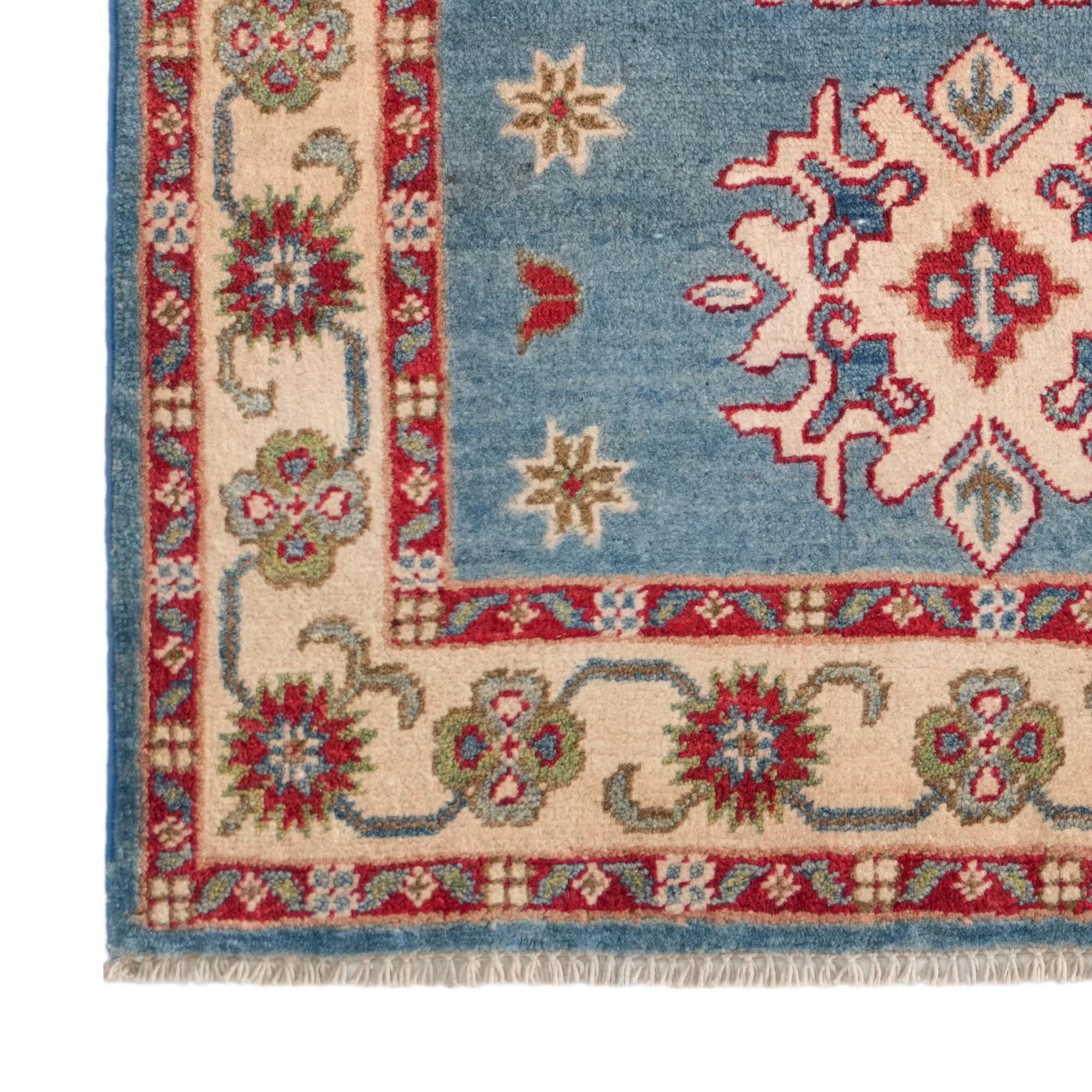 2' 7 x 4' 3 Hand Knotted Kazak Rug