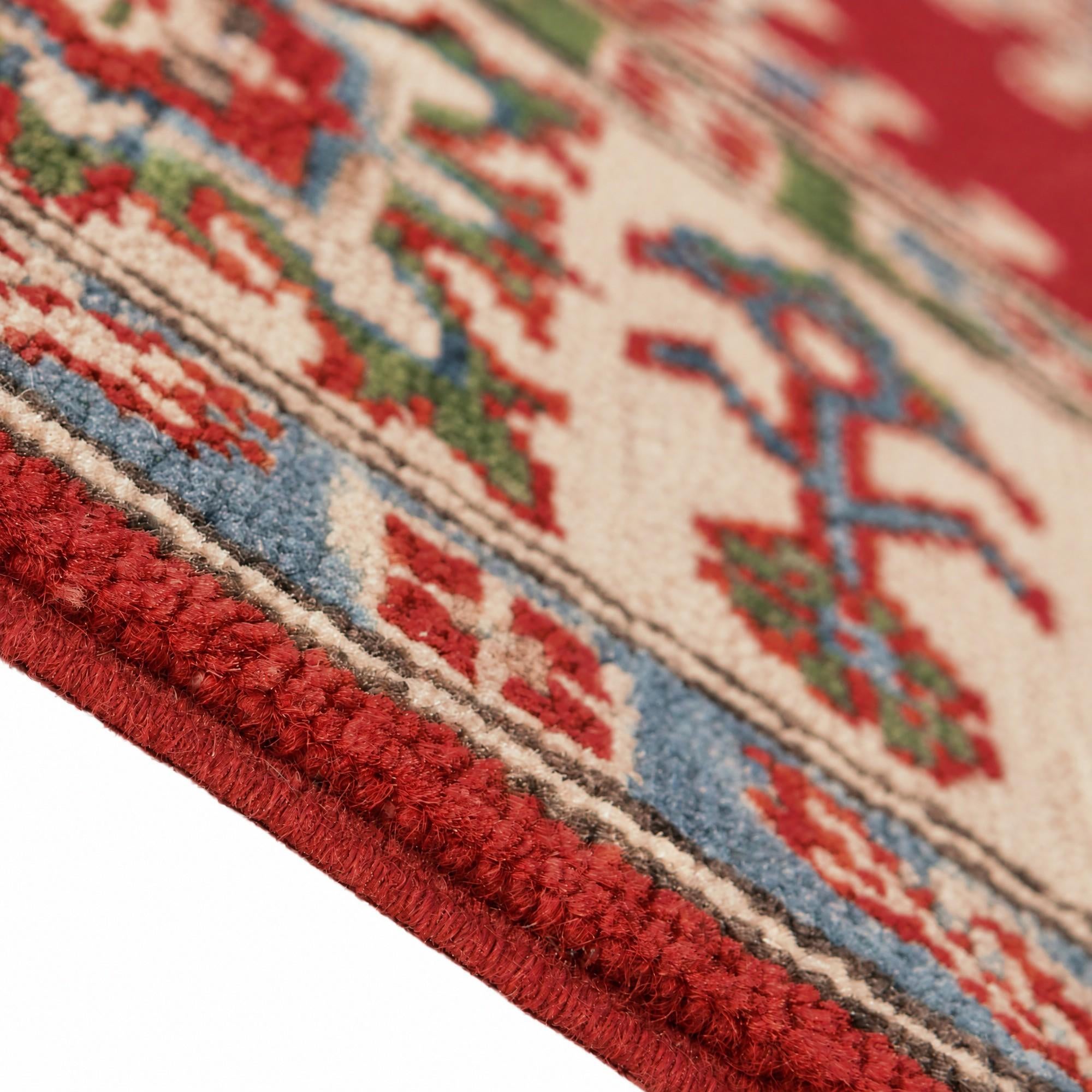 4' 11 x 6' 10 Hand Knotted Kazak Rug