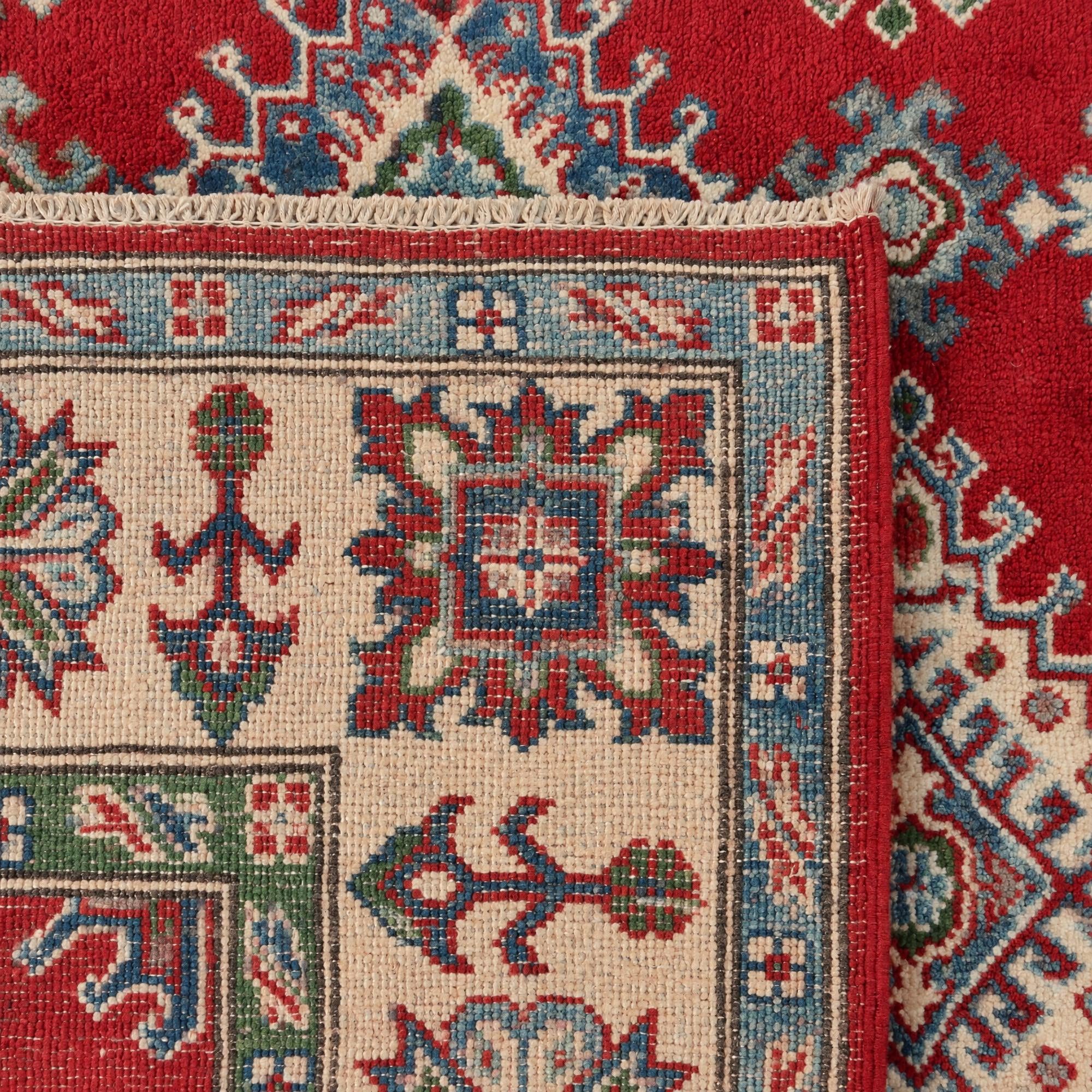 4' 11 x 6' 10 Hand Knotted Kazak Rug