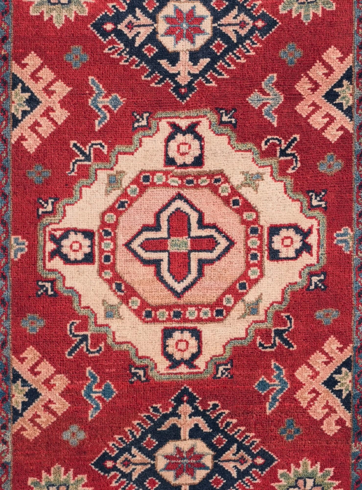 2' 7 x 3' 10 Hand Knotted Kazak Rug