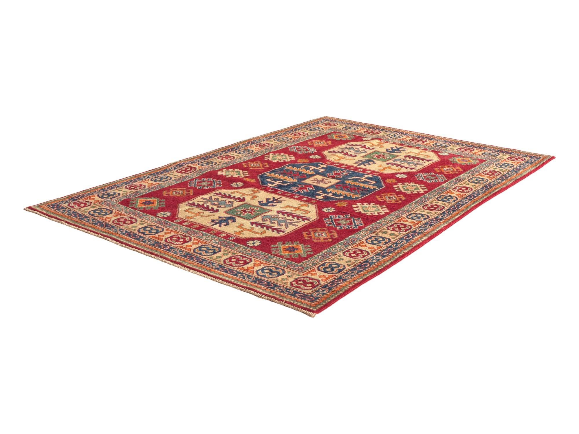 Detail image 4 of 10: 5' 1 x 7' 2 Hand Knotted Kazak Rug