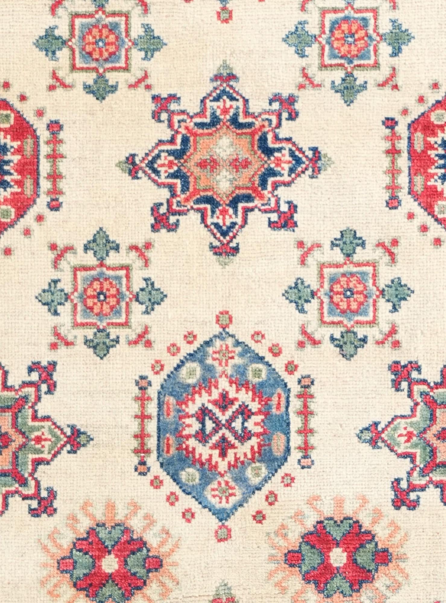4' 2 x 6' 1 Hand Knotted Kazak Rug