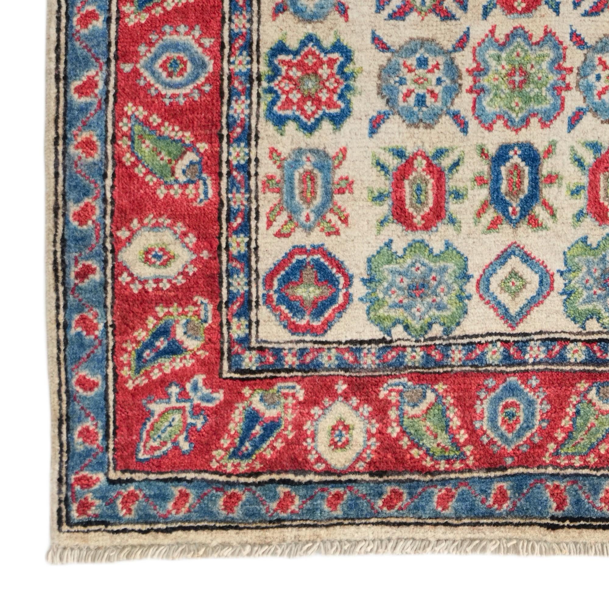 2' 9 x 4' Hand Knotted Kazak Rug