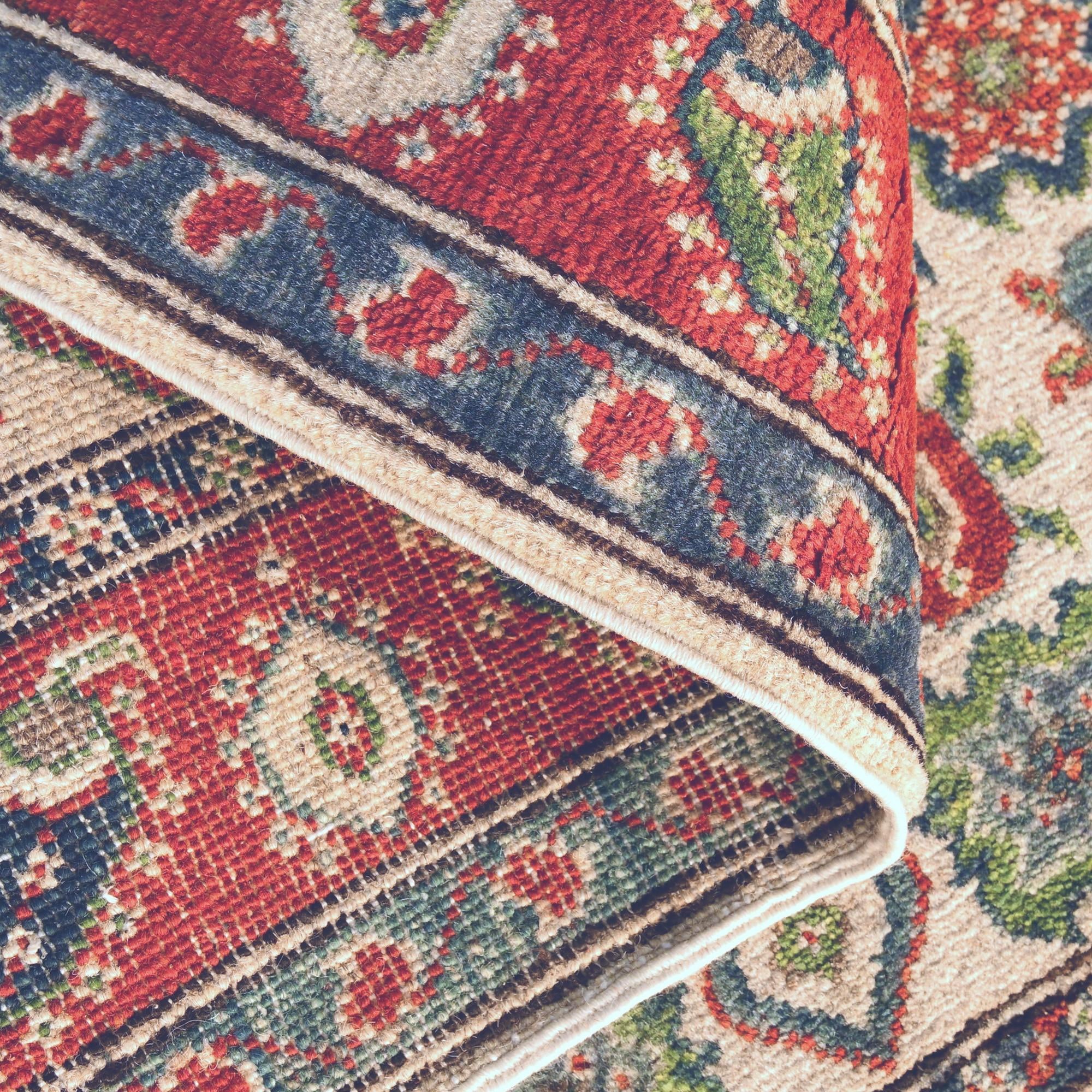 2' 9 x 4' Hand Knotted Kazak Rug