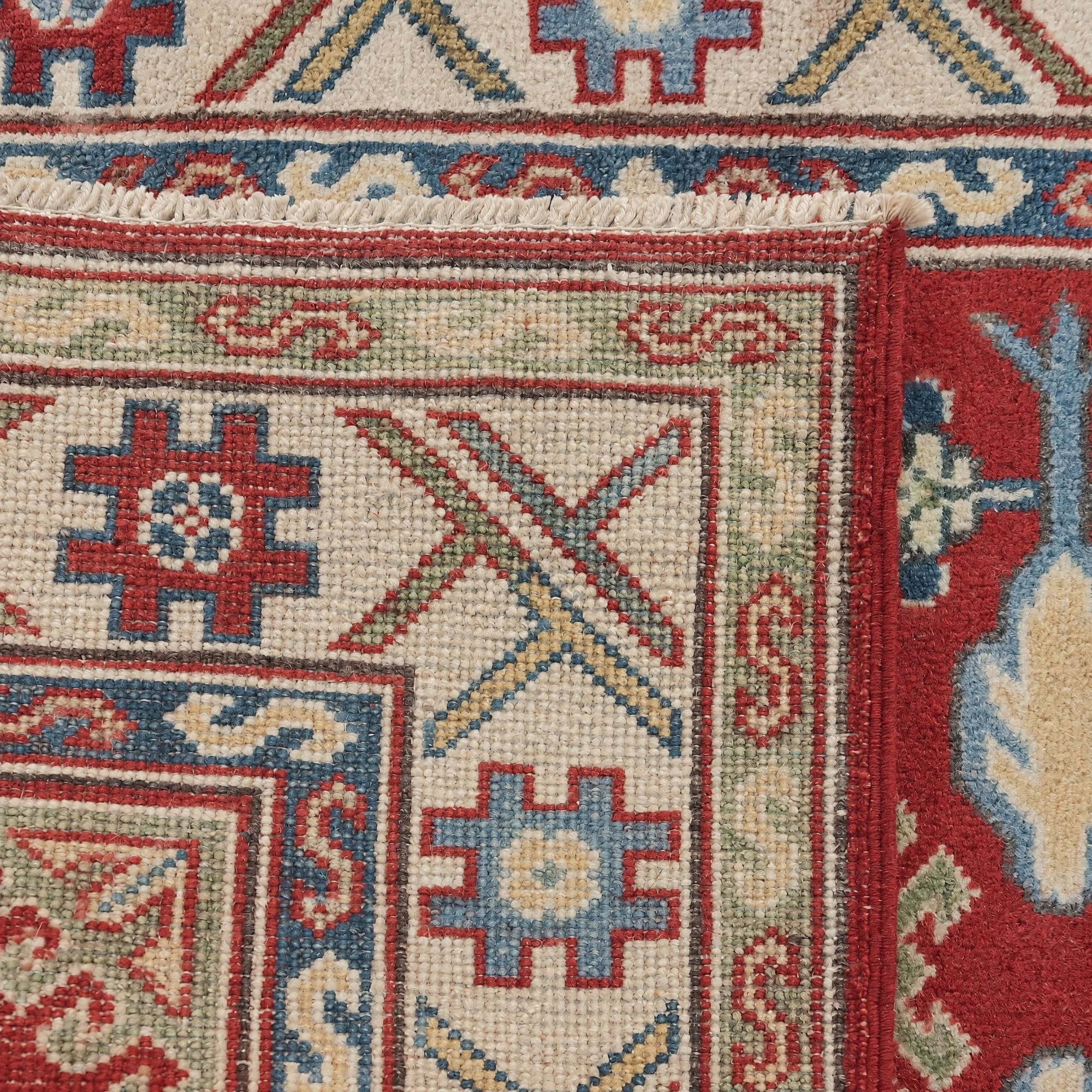 2' 9 x 3' 10 Hand Knotted Kazak Rug