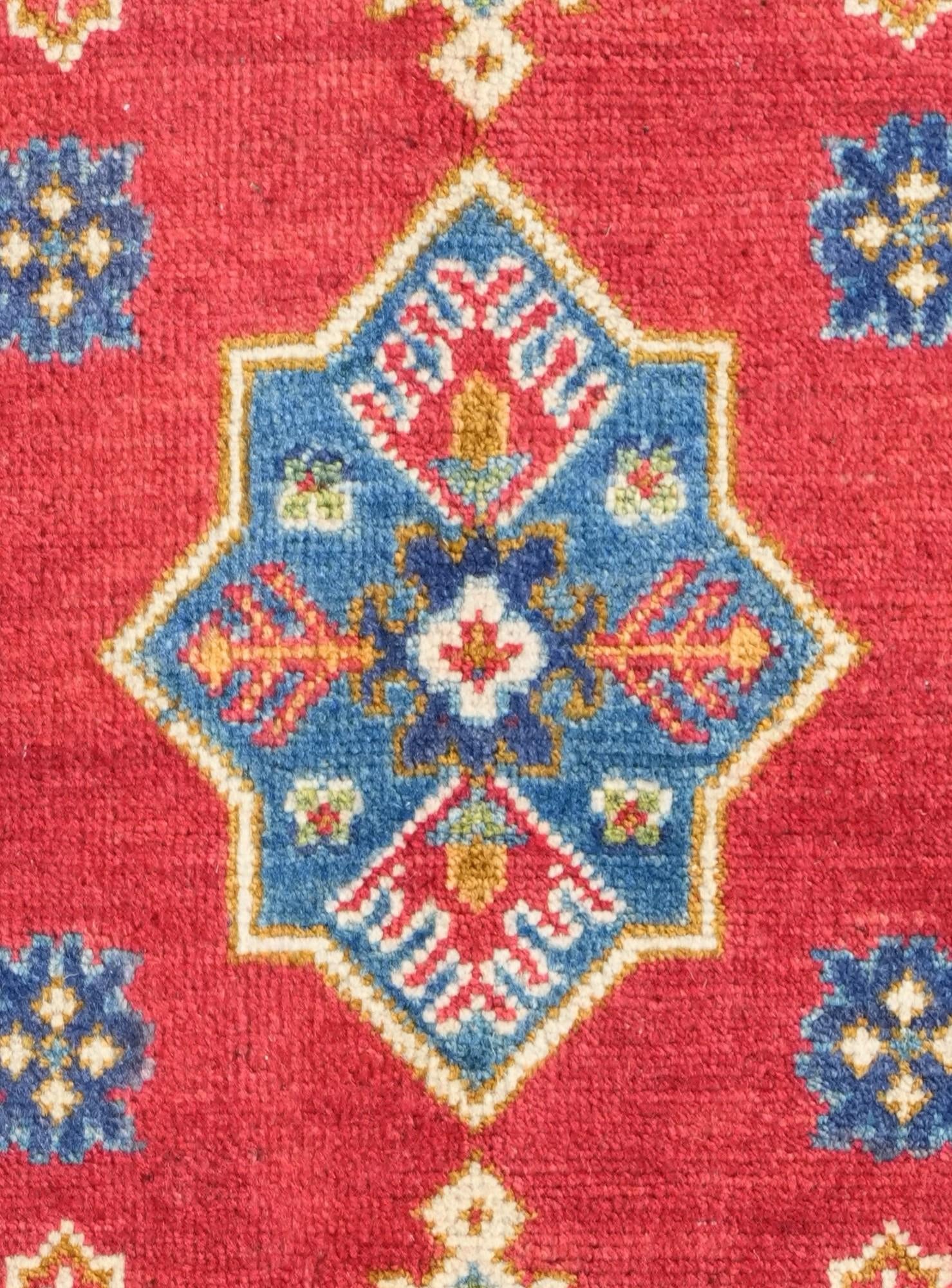 2' 6 x 4' 4 Hand Knotted Kazak Rug
