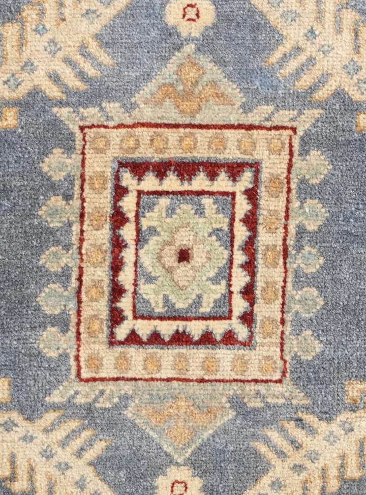 2' 7 x 4' 1 Hand Knotted Kazak Rug