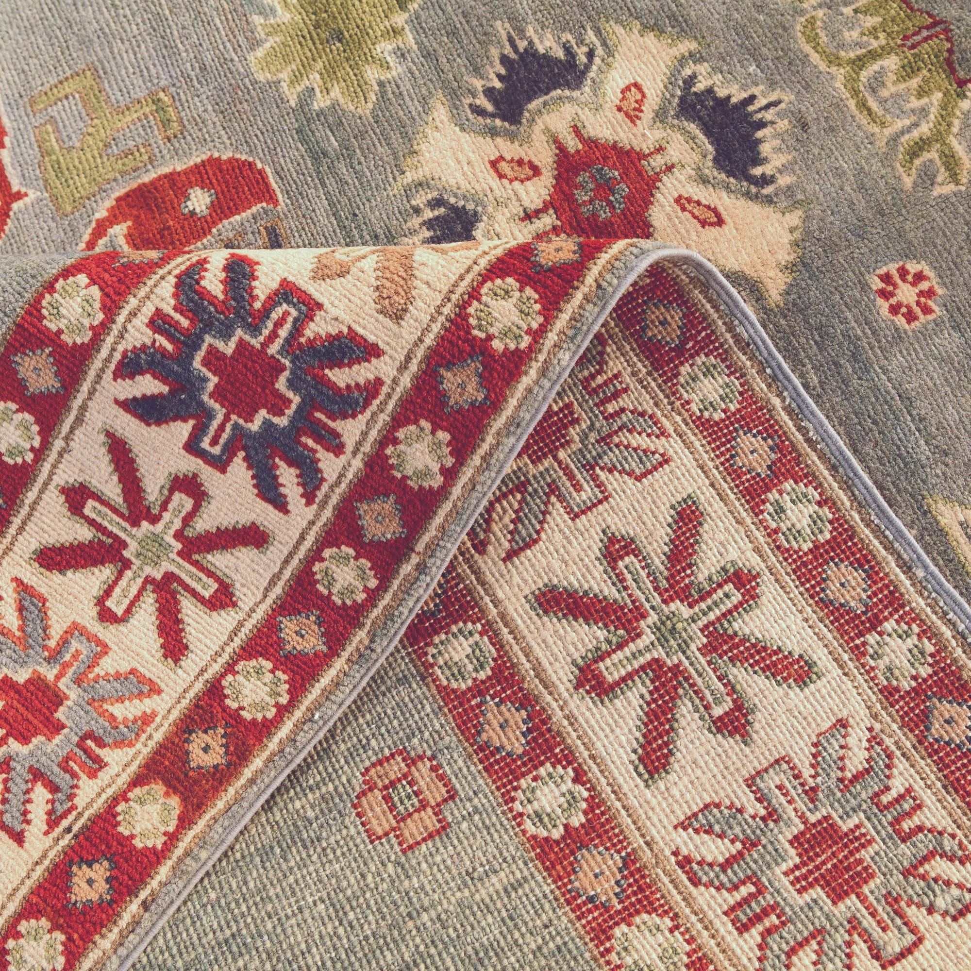5' 2 x 6' 7 Hand Knotted Kazak Rug