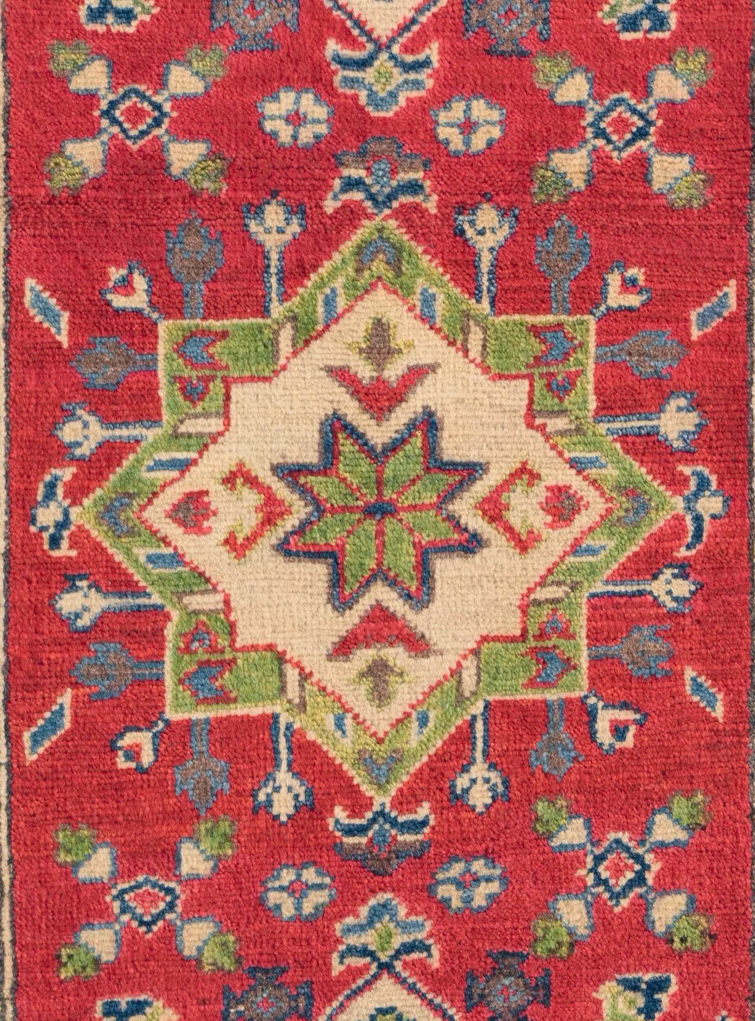 2' 8 x 4' 1 Hand Knotted Kazak Rug