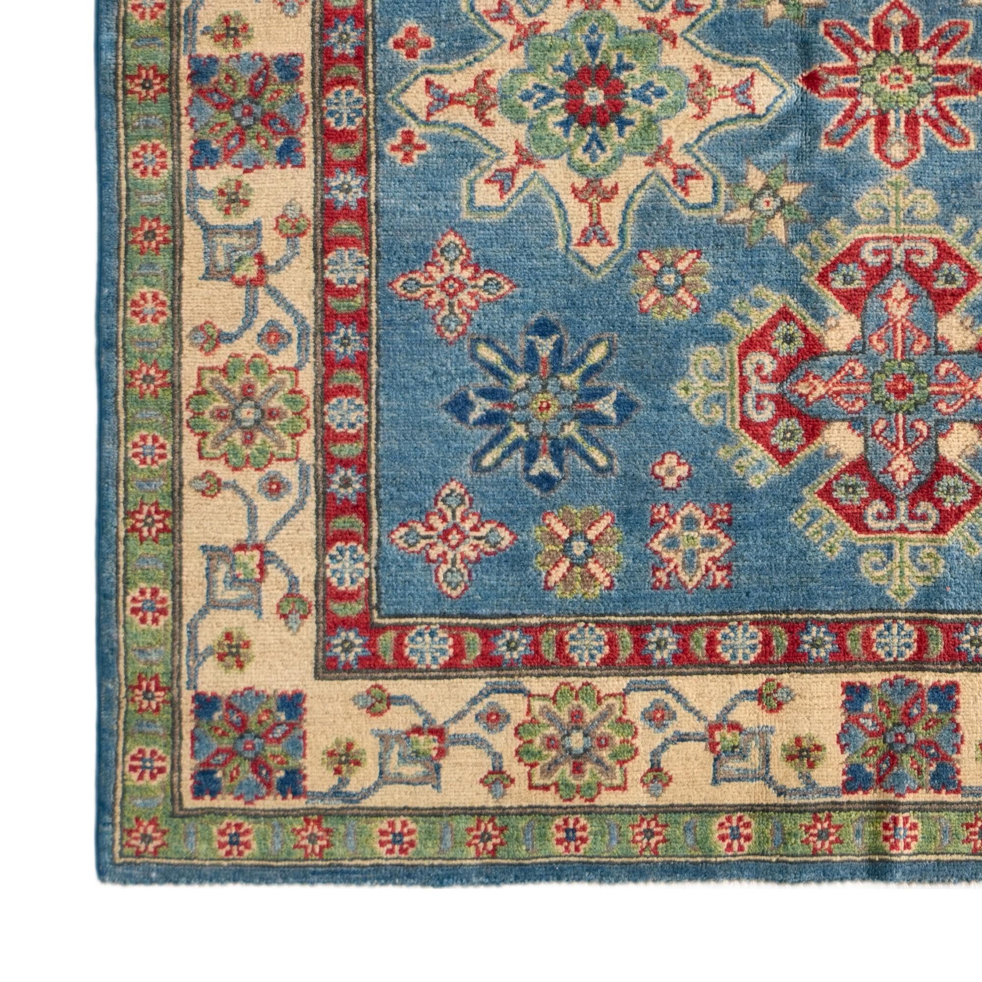 4' 10 x 6' 11 Hand Knotted Kazak Rug