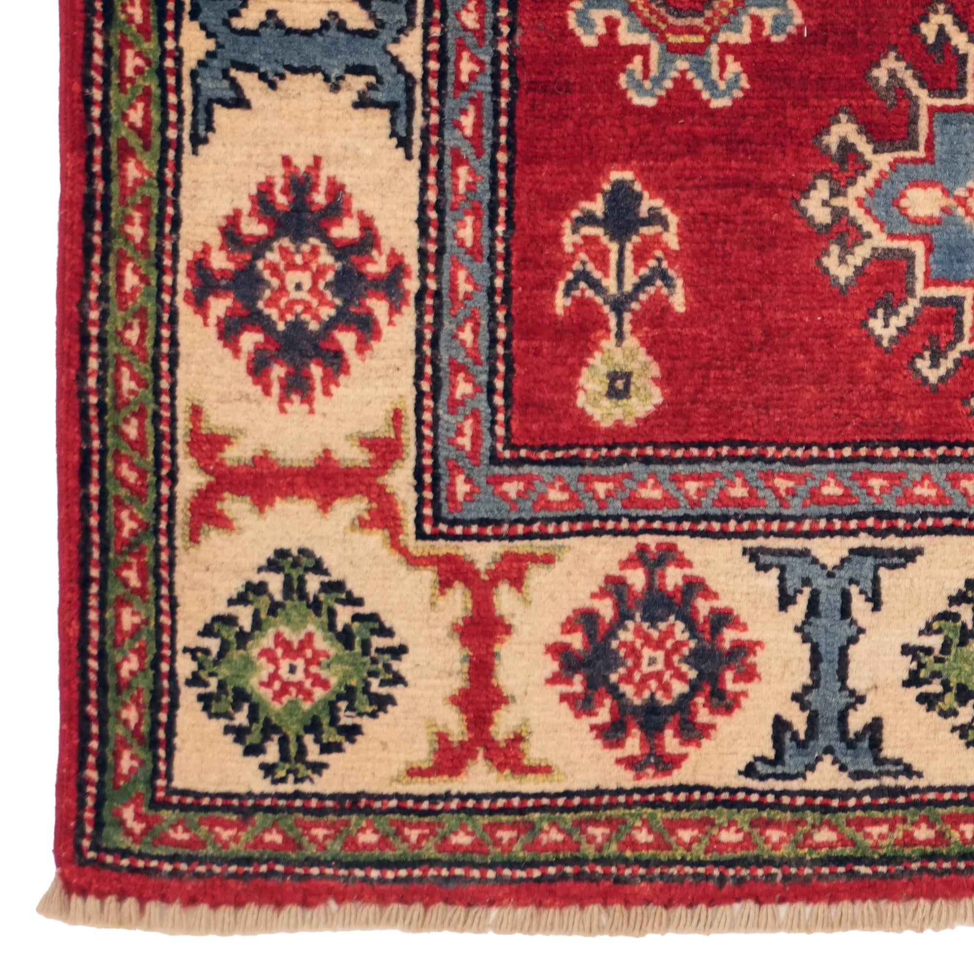 2' 8 x 4' 4 Hand Knotted Kazak Rug