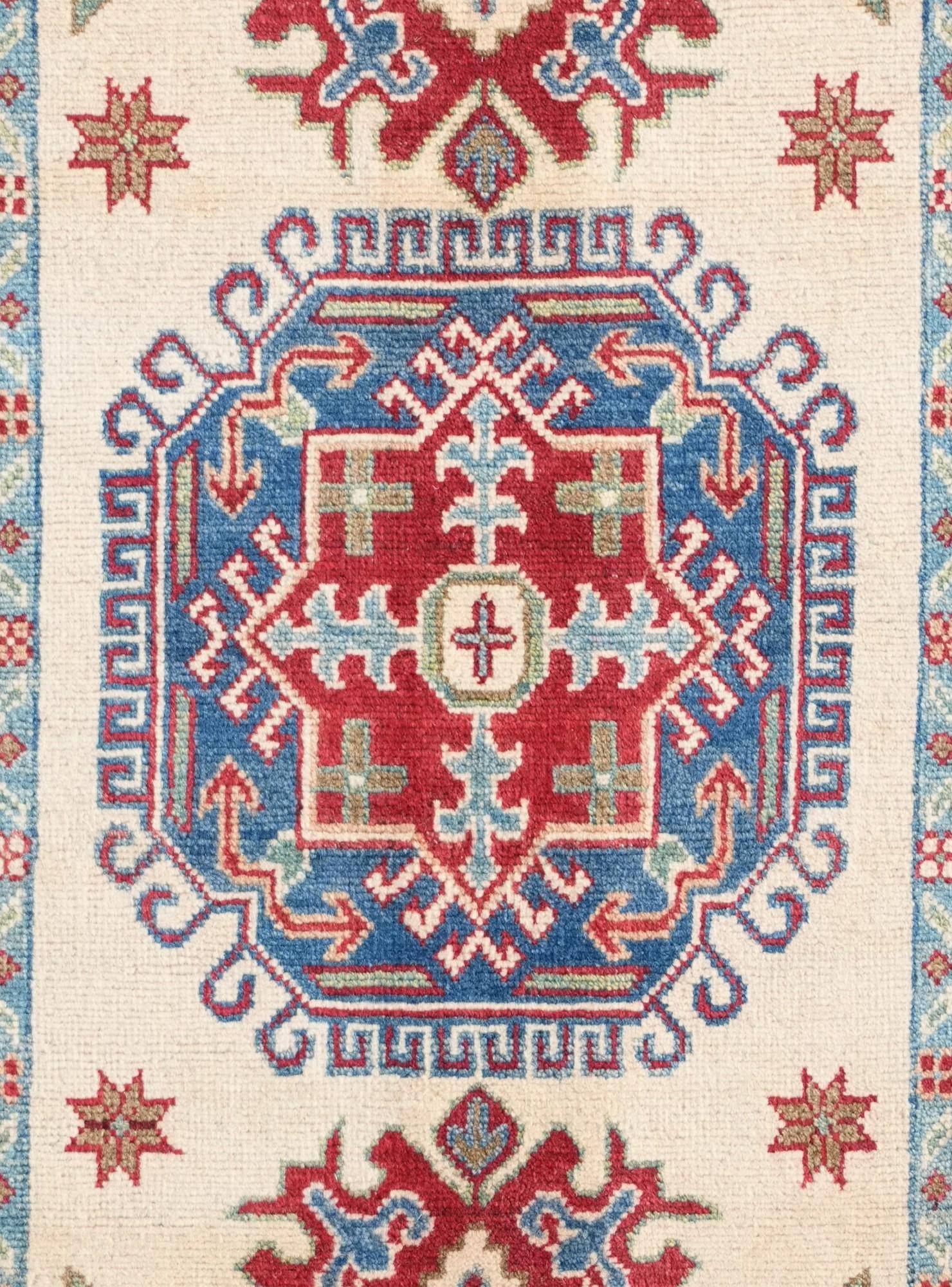 2' 7 x 4' 4 Hand Knotted Kazak Rug