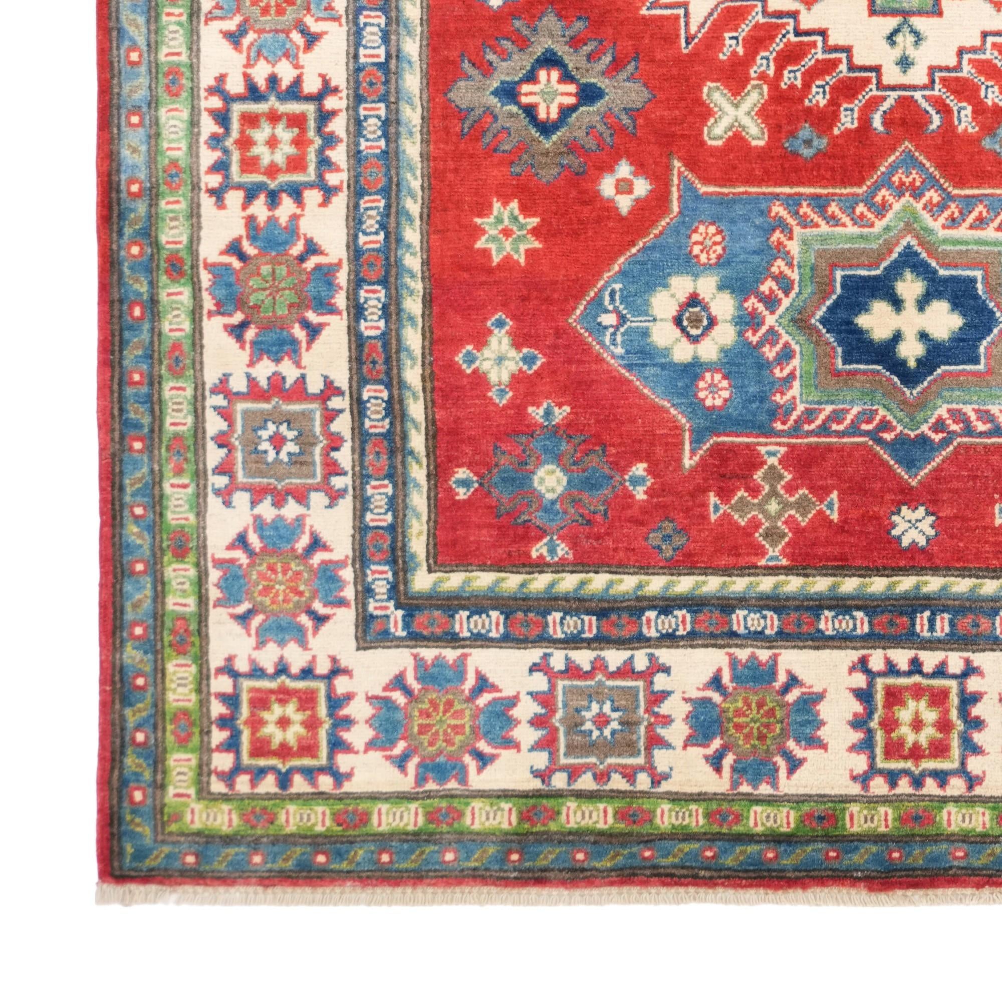 5' 1 x 6' 11 Hand Knotted Kazak Rug
