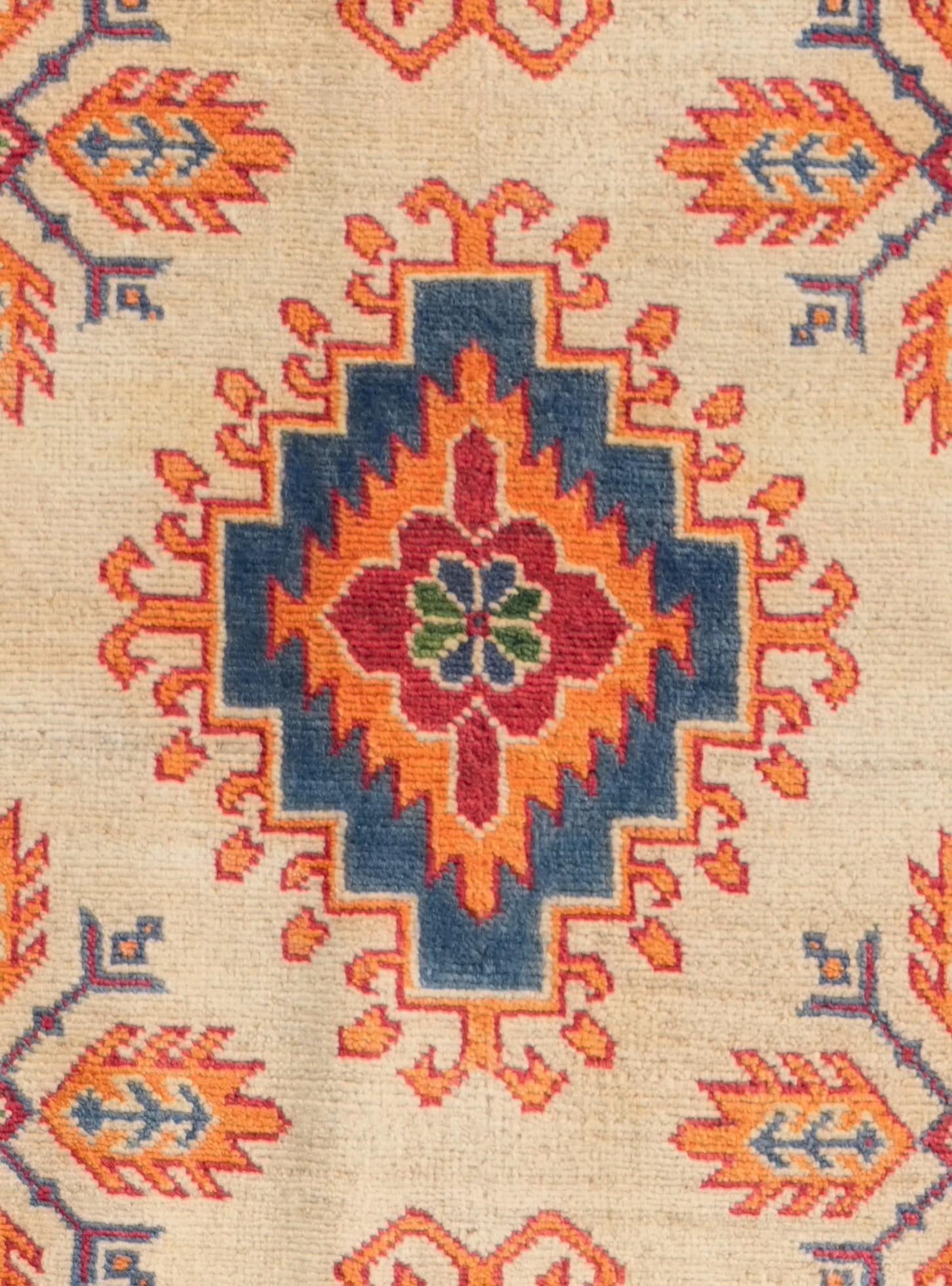 4' 11 x 7' 4 Hand Knotted Kazak Rug