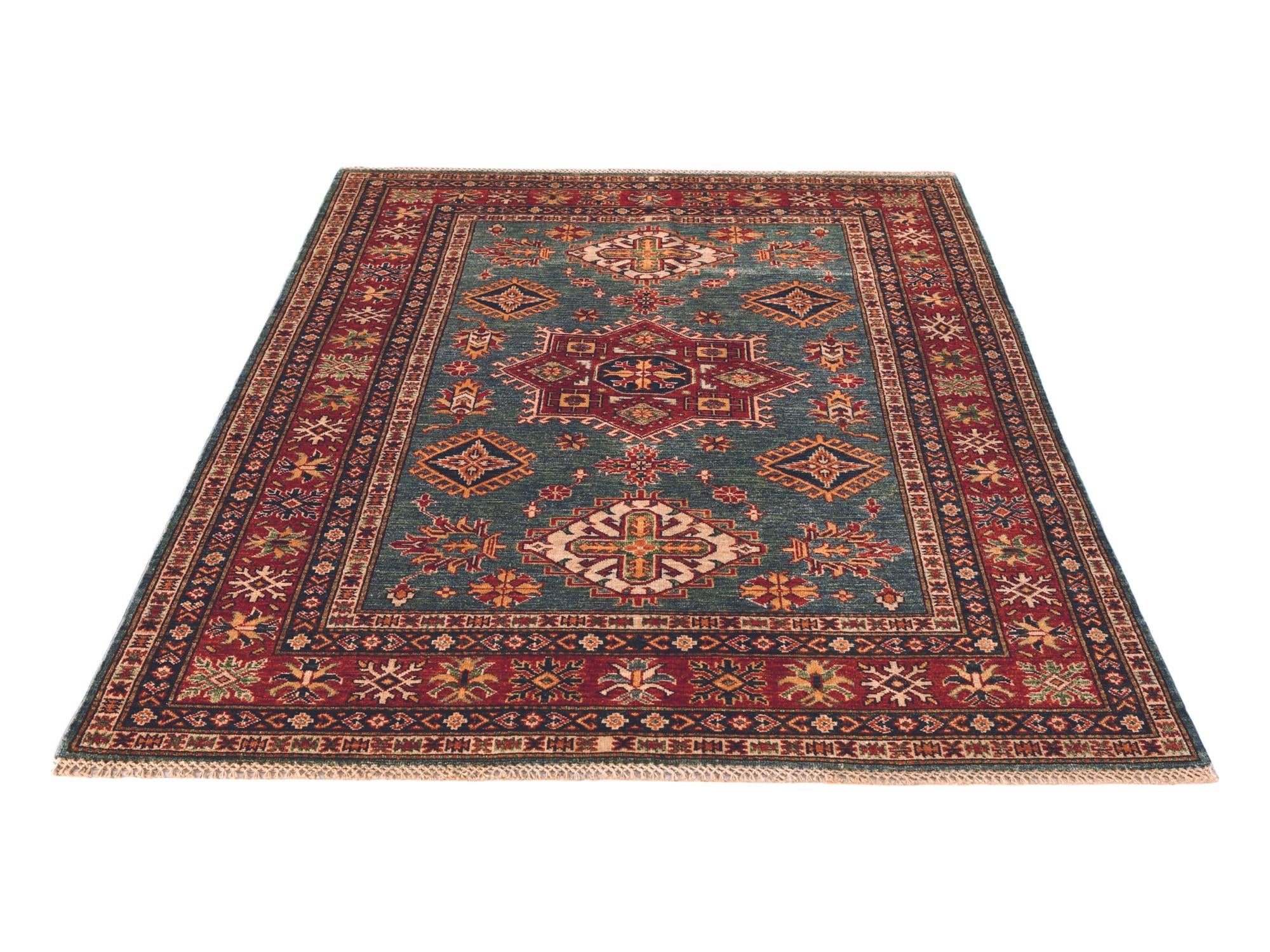 5' 1 x 5' 11 Hand Knotted Kazak Rug