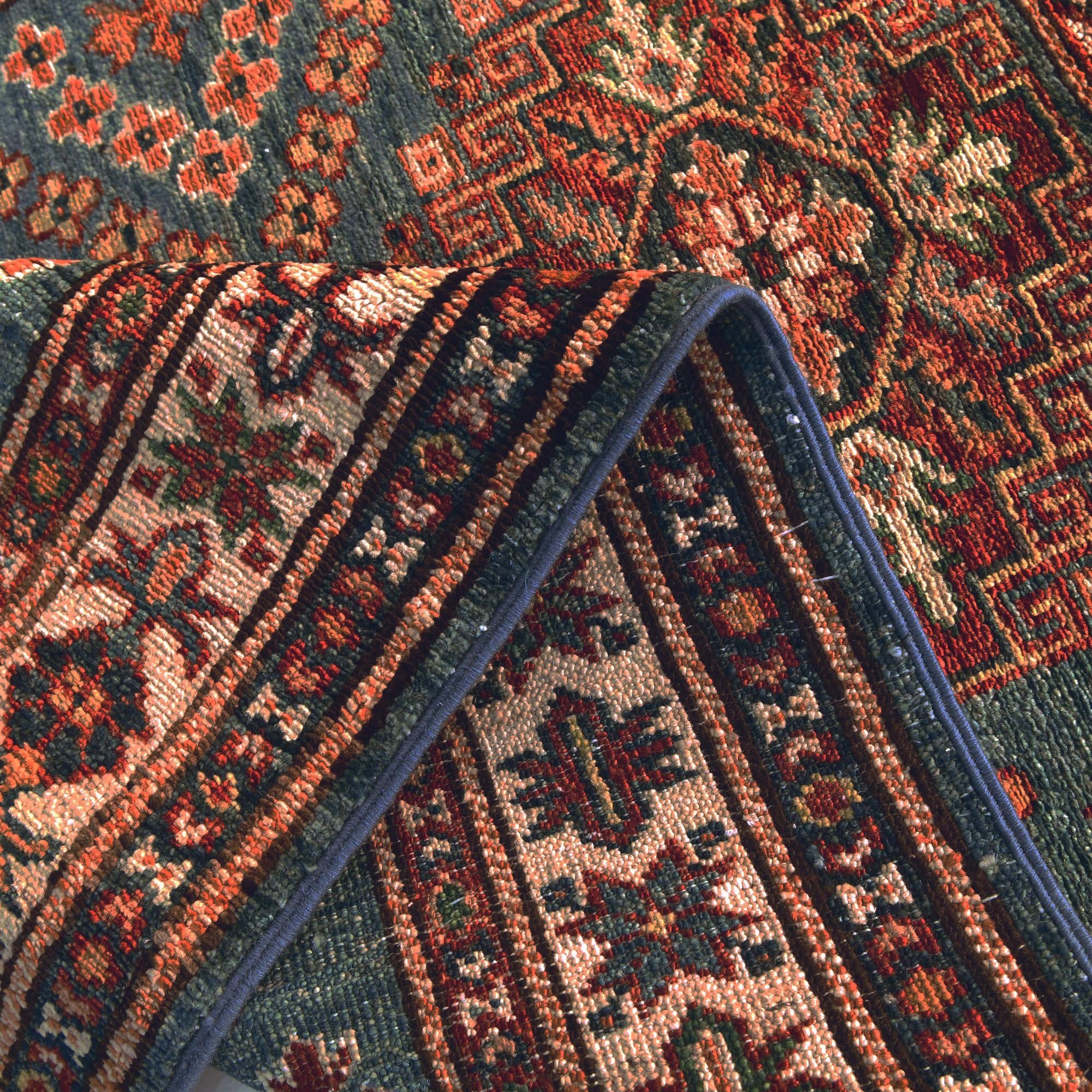 2' 10 x 4' 1 Hand Knotted Kazak Rug