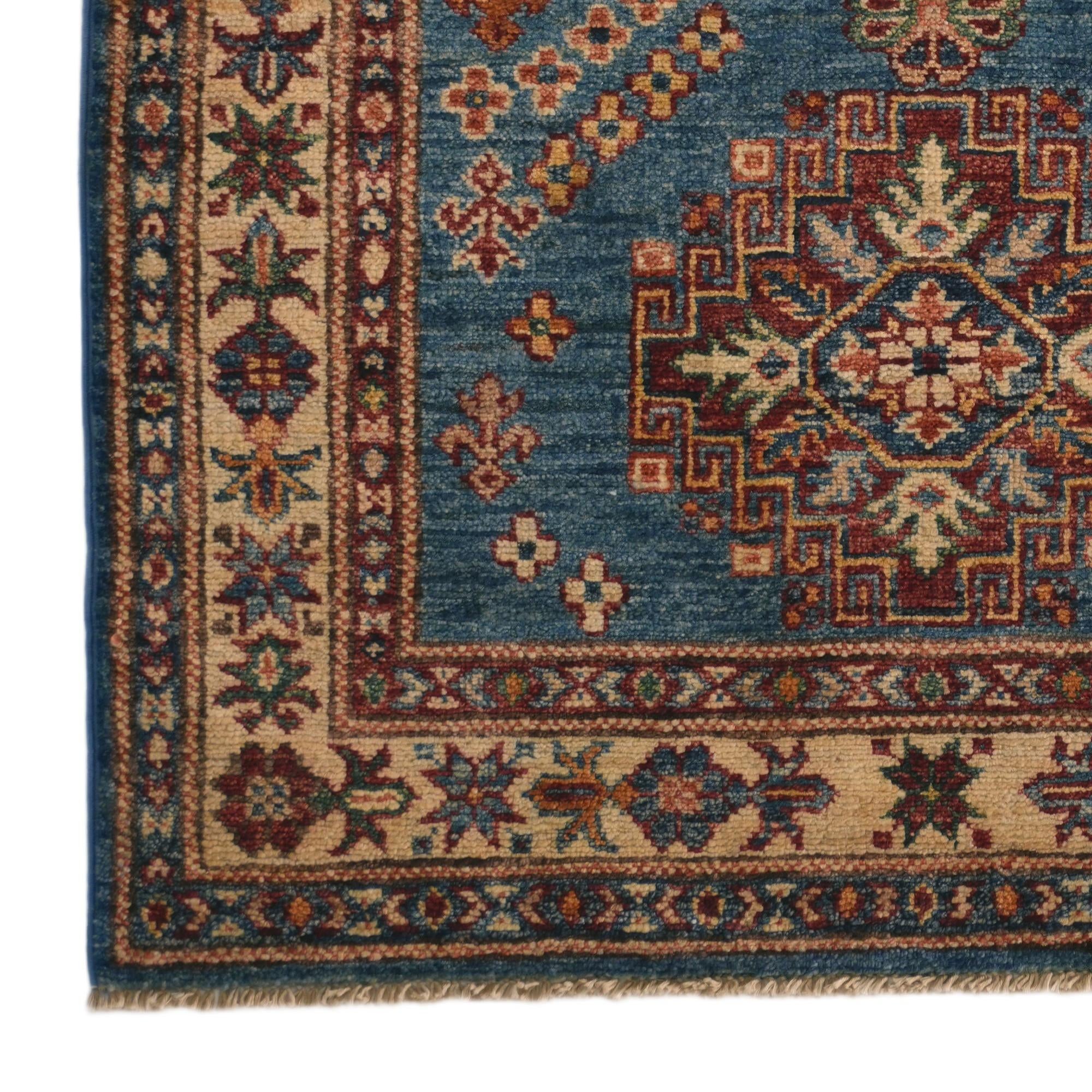 2' 8 x 4' 2 Hand Knotted Kazak Rug