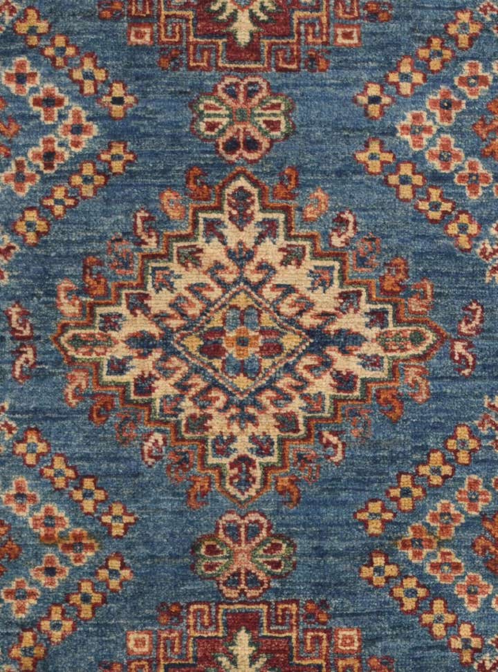 2' 8 x 4' 2 Hand Knotted Kazak Rug