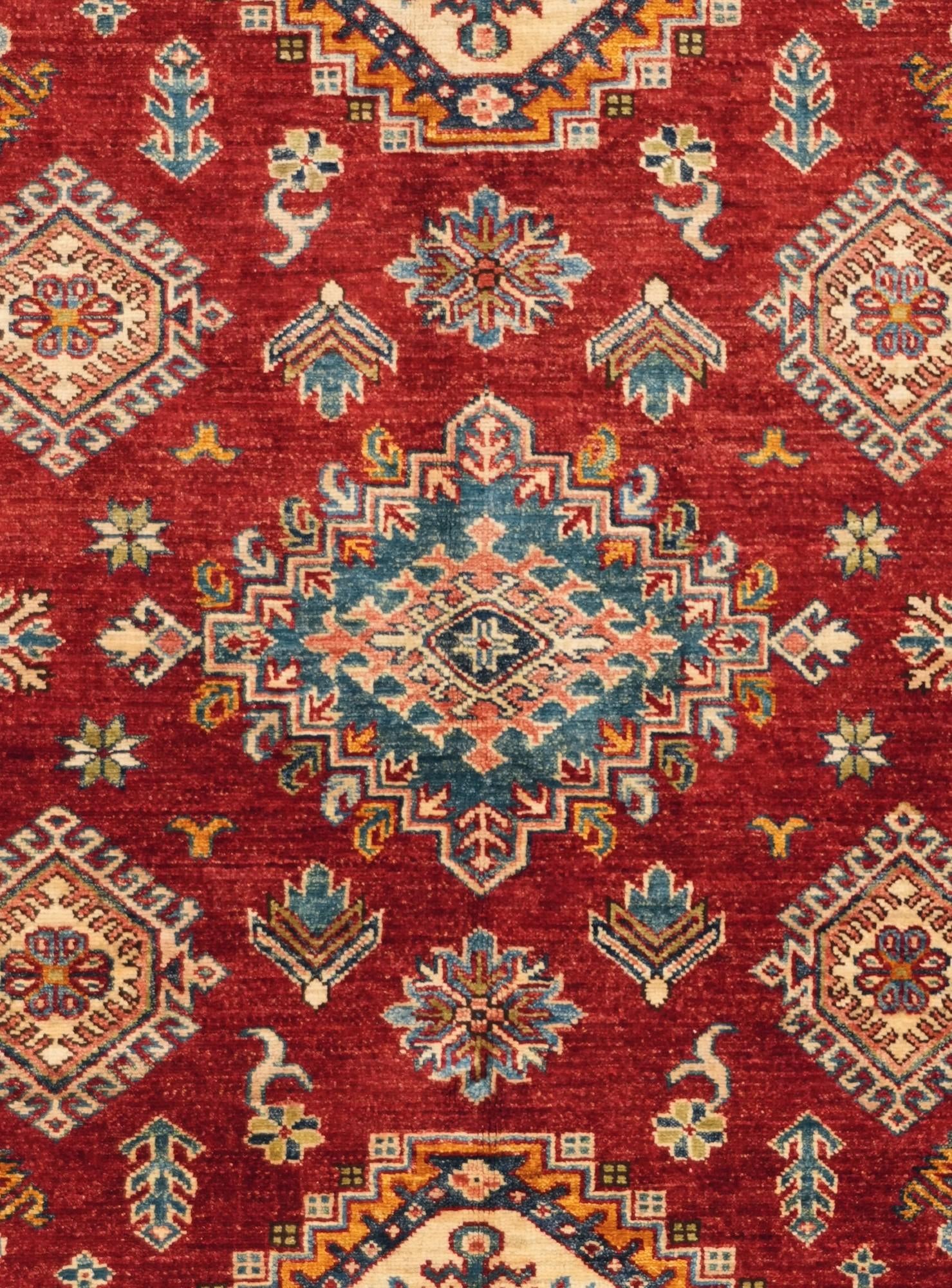 5' 1 x 7' 1 Hand Knotted Kazak Rug