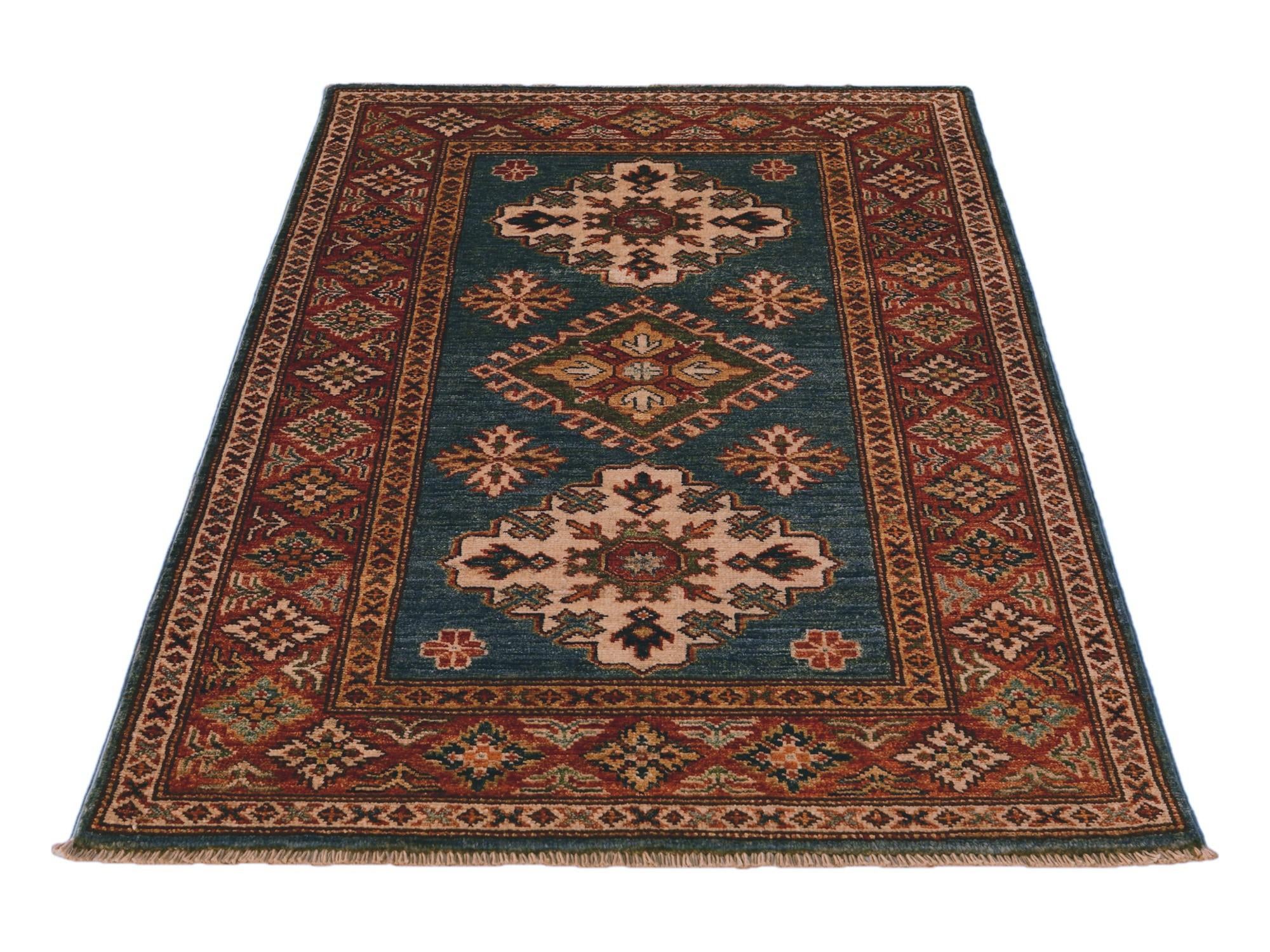 2' 8 x 4' Hand Knotted Kazak Rug