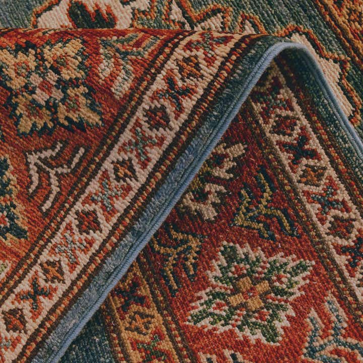 2' 8 x 4' Hand Knotted Kazak Rug