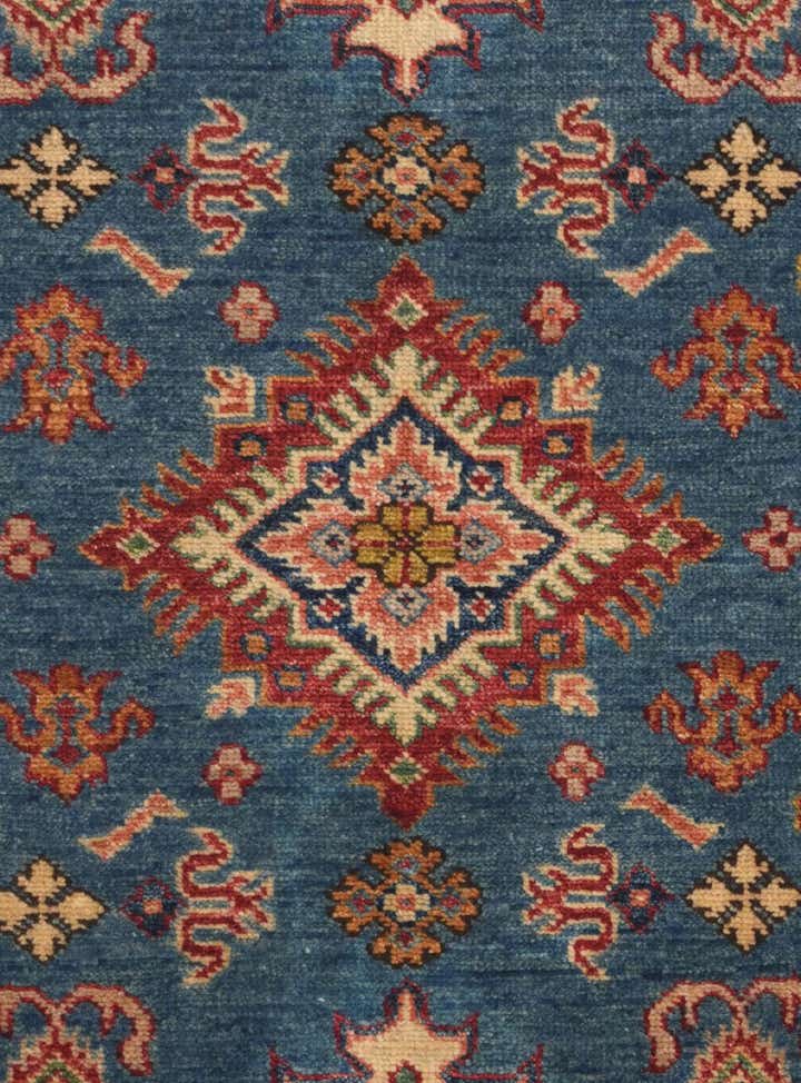 2' 9 x 4' 2 Hand Knotted Kazak Rug