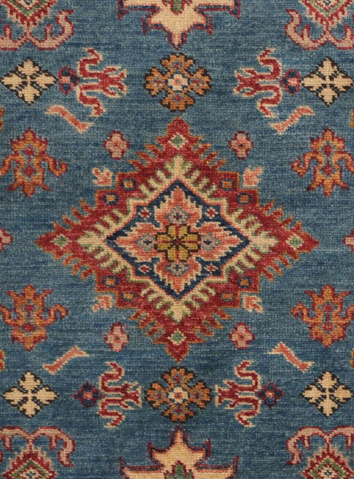 2' 9 x 4' 2 Hand Knotted Kazak Rug