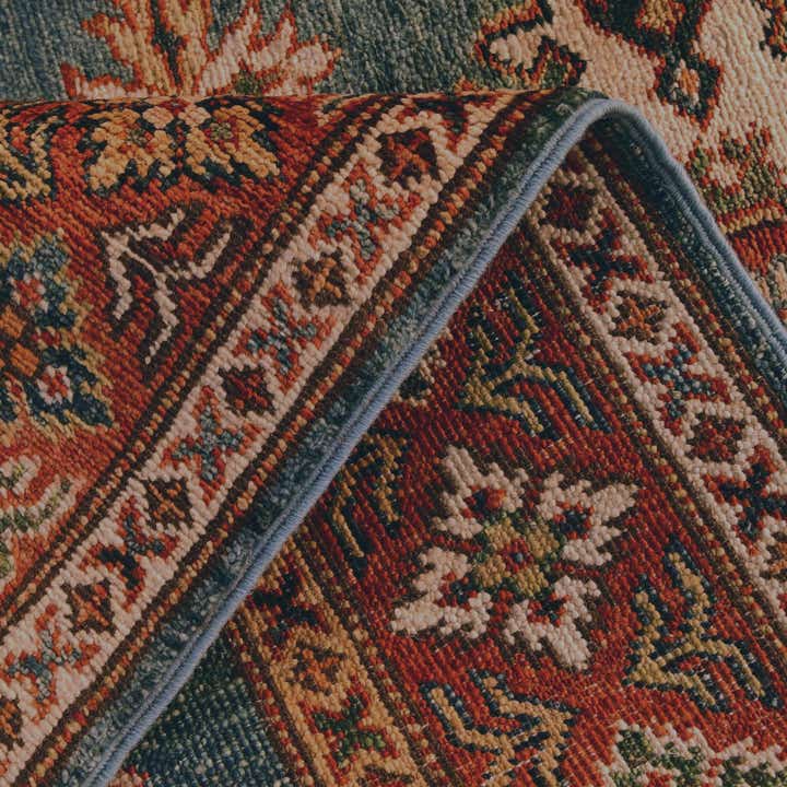 2' 7 x 4' 1 Hand Knotted Kazak Rug