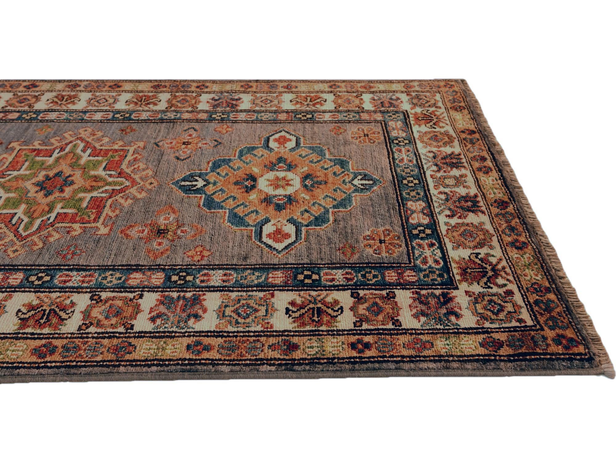 2' 7 x 4' 3 Hand Knotted Kazak Rug