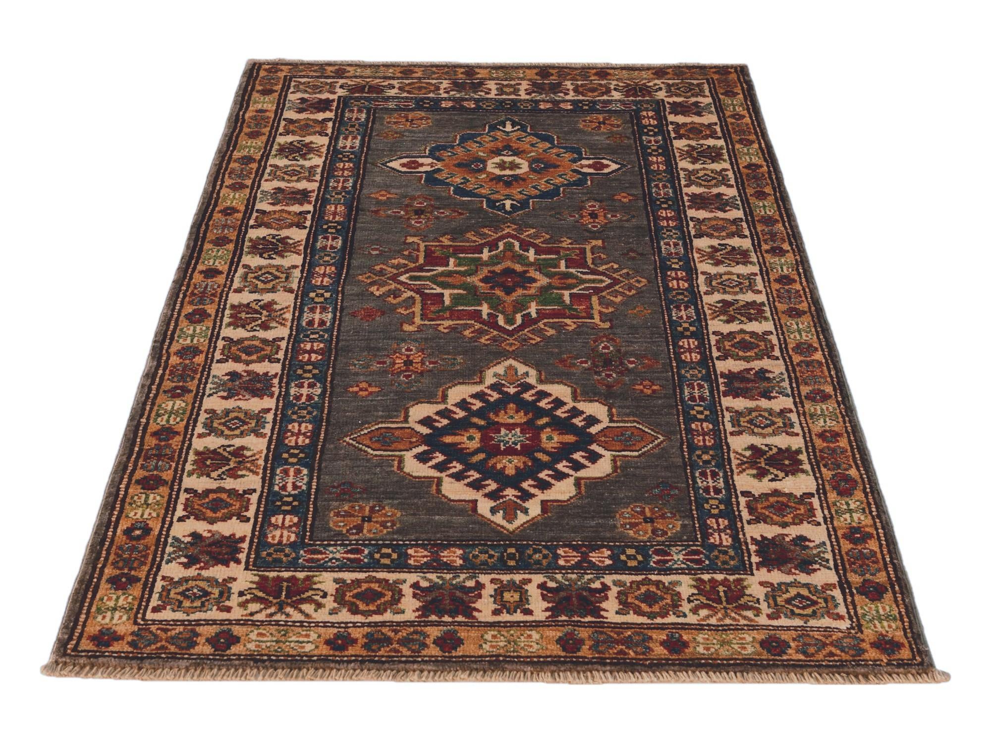 2' 8 x 4' 2 Hand Knotted Kazak Rug