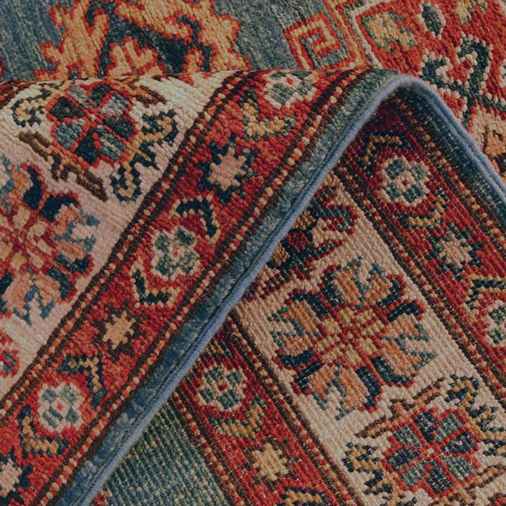 2' 9 x 4' 1 Hand Knotted Kazak Rug