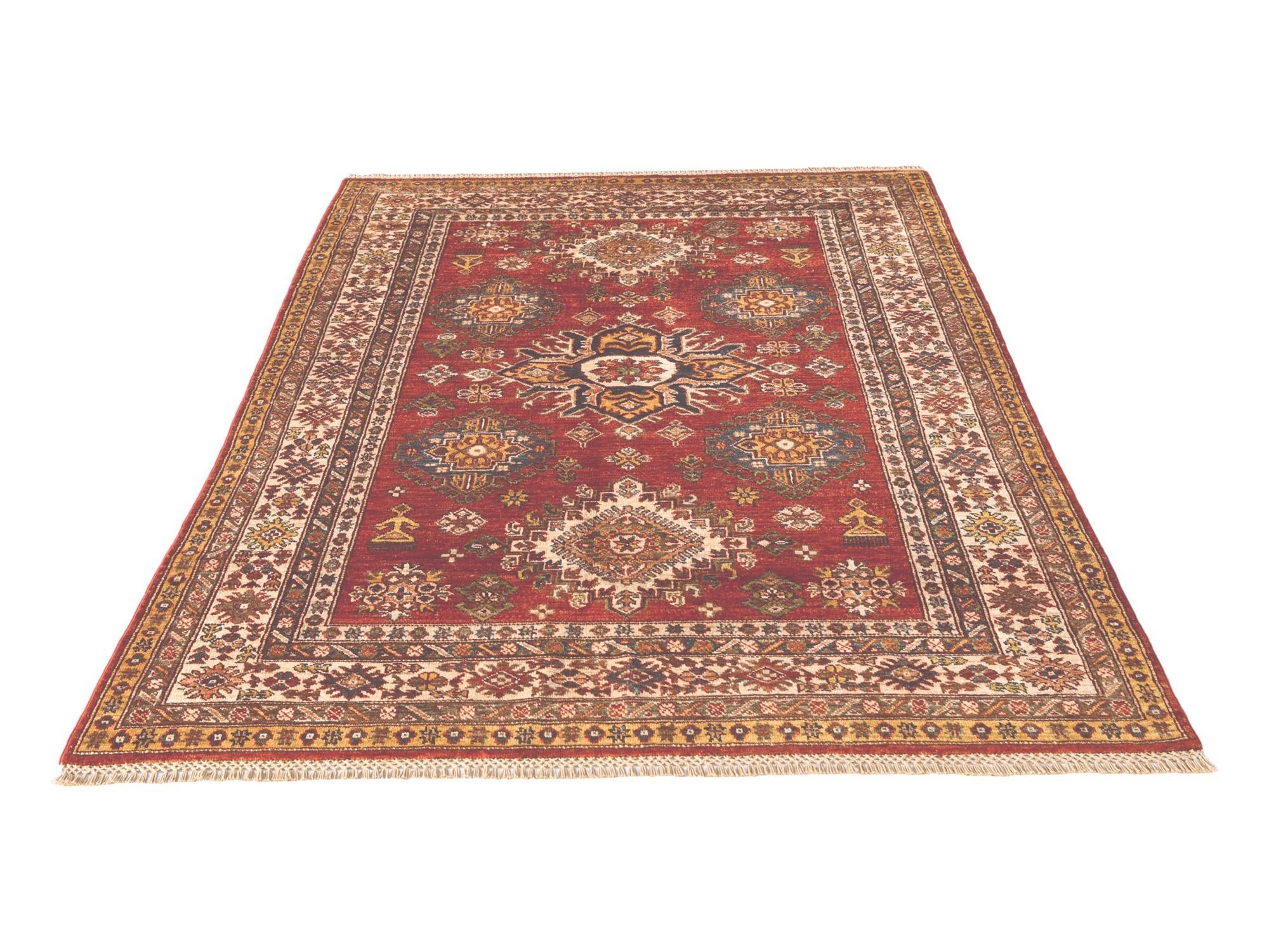 4' 11 x 6' 8 Hand Knotted Kazak Rug