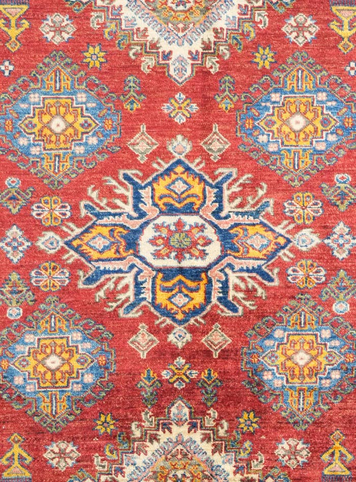 Detail image of 4' 11 x 6' 8 Hand Knotted Kazak Rug