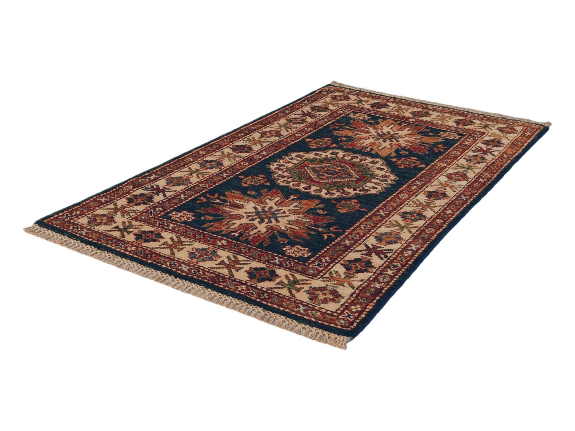 2' 7 x 4' 5 Hand Knotted Kazak Rug