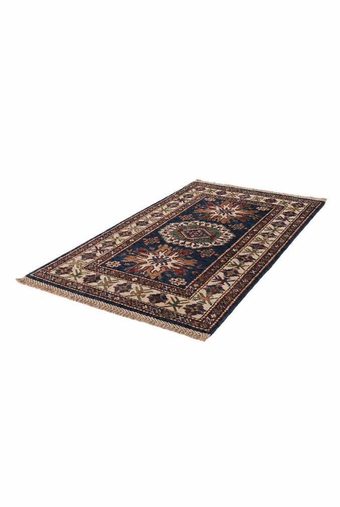 2' 7 x 4' 7 Hand Knotted Kazak Rug
