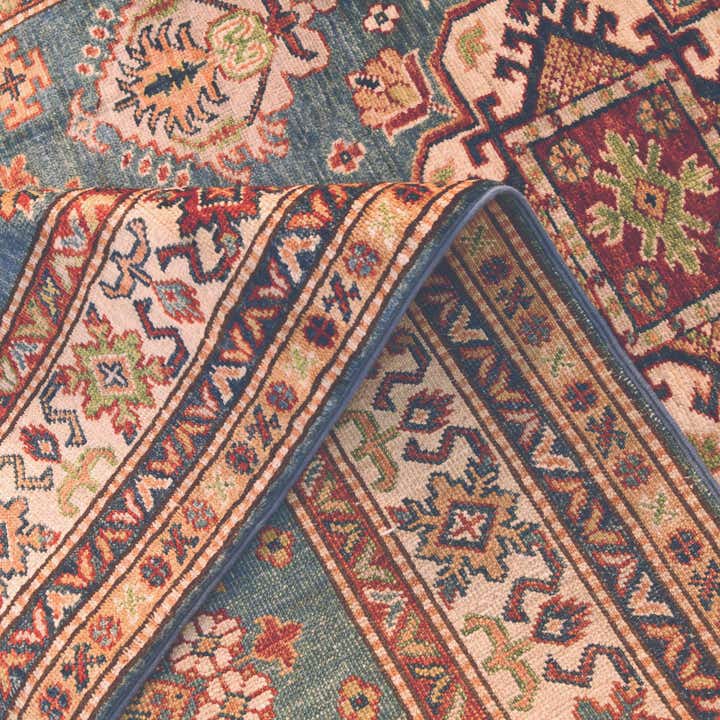 4' x 5' 10 Hand Knotted Kazak Rug