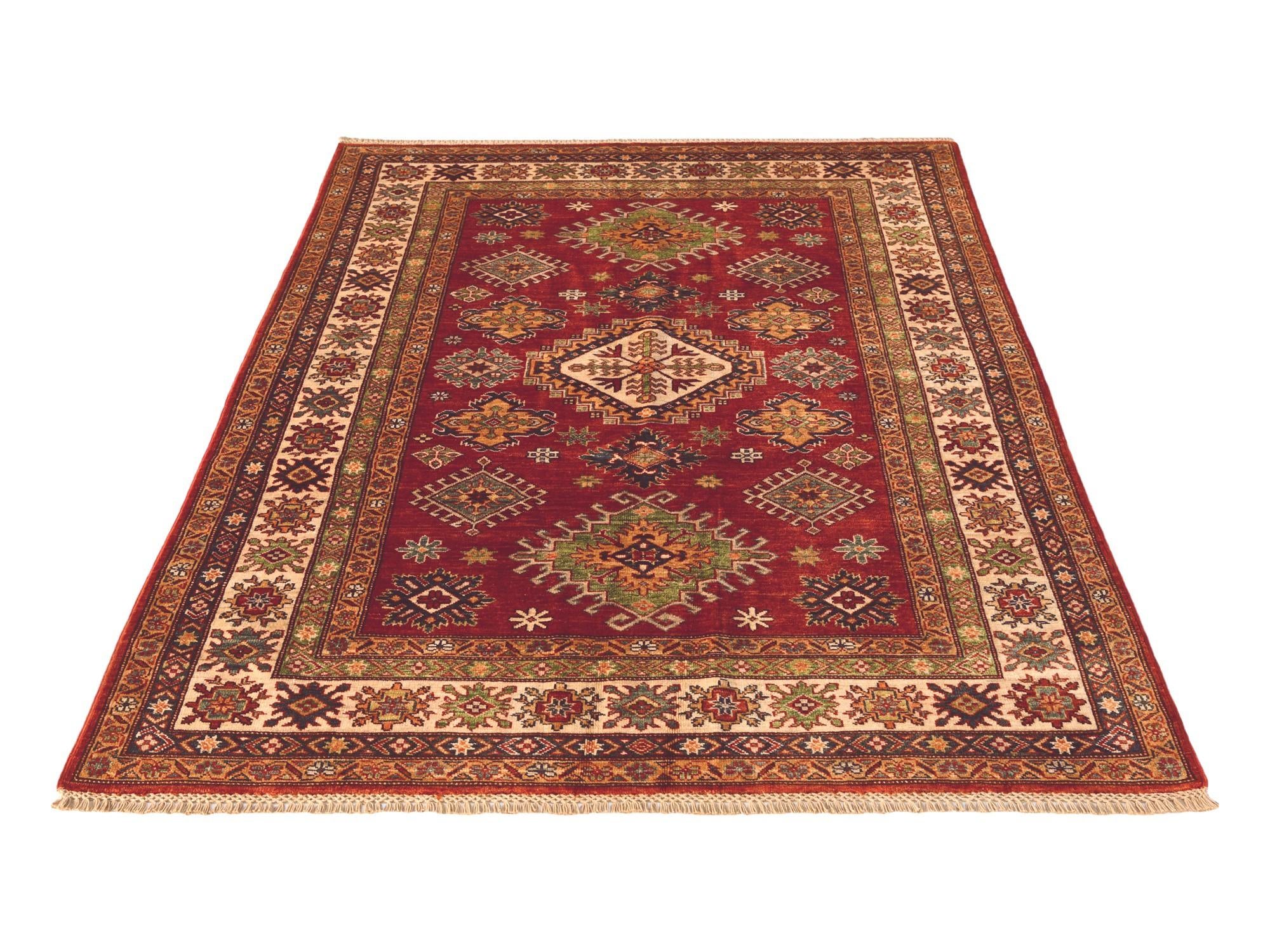 5' 2 x 6' 9 Hand Knotted Kazak Rug