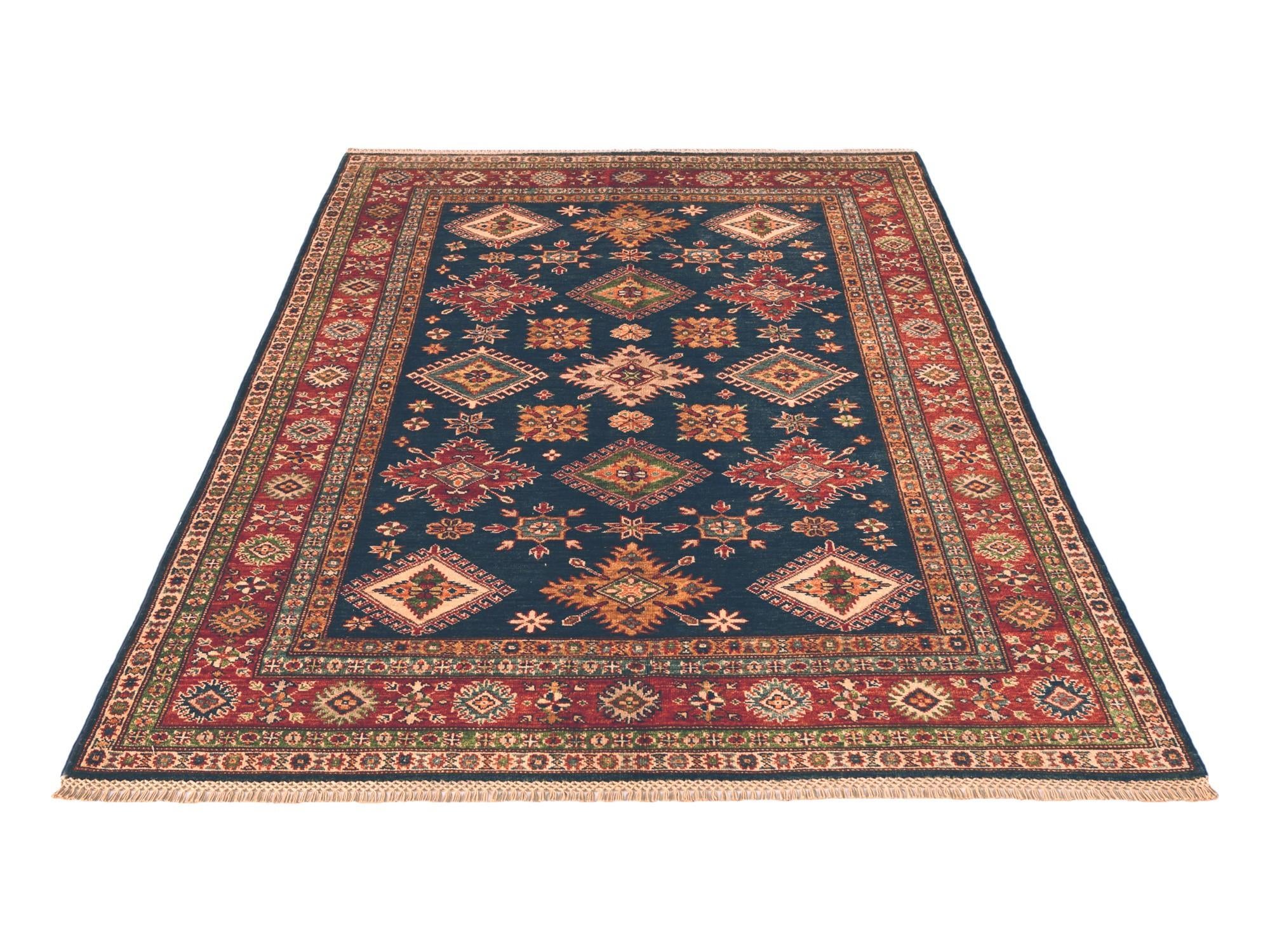 5' 1 x 7' 6 Hand Knotted Kazak Rug