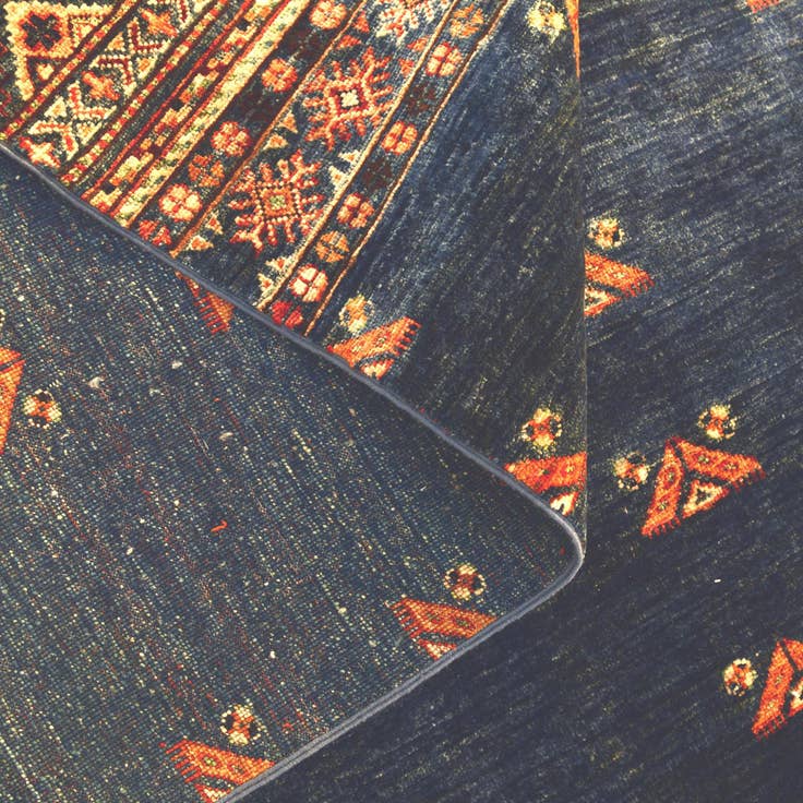 Detail image of 8' 4 x 10' 6 Hand Knotted Kazak Rug